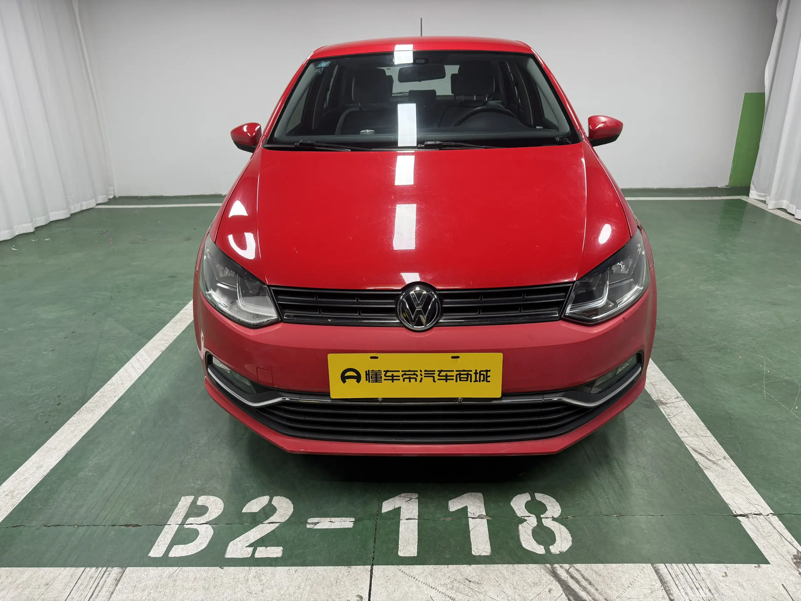 Volkswagen Polo  из Китая