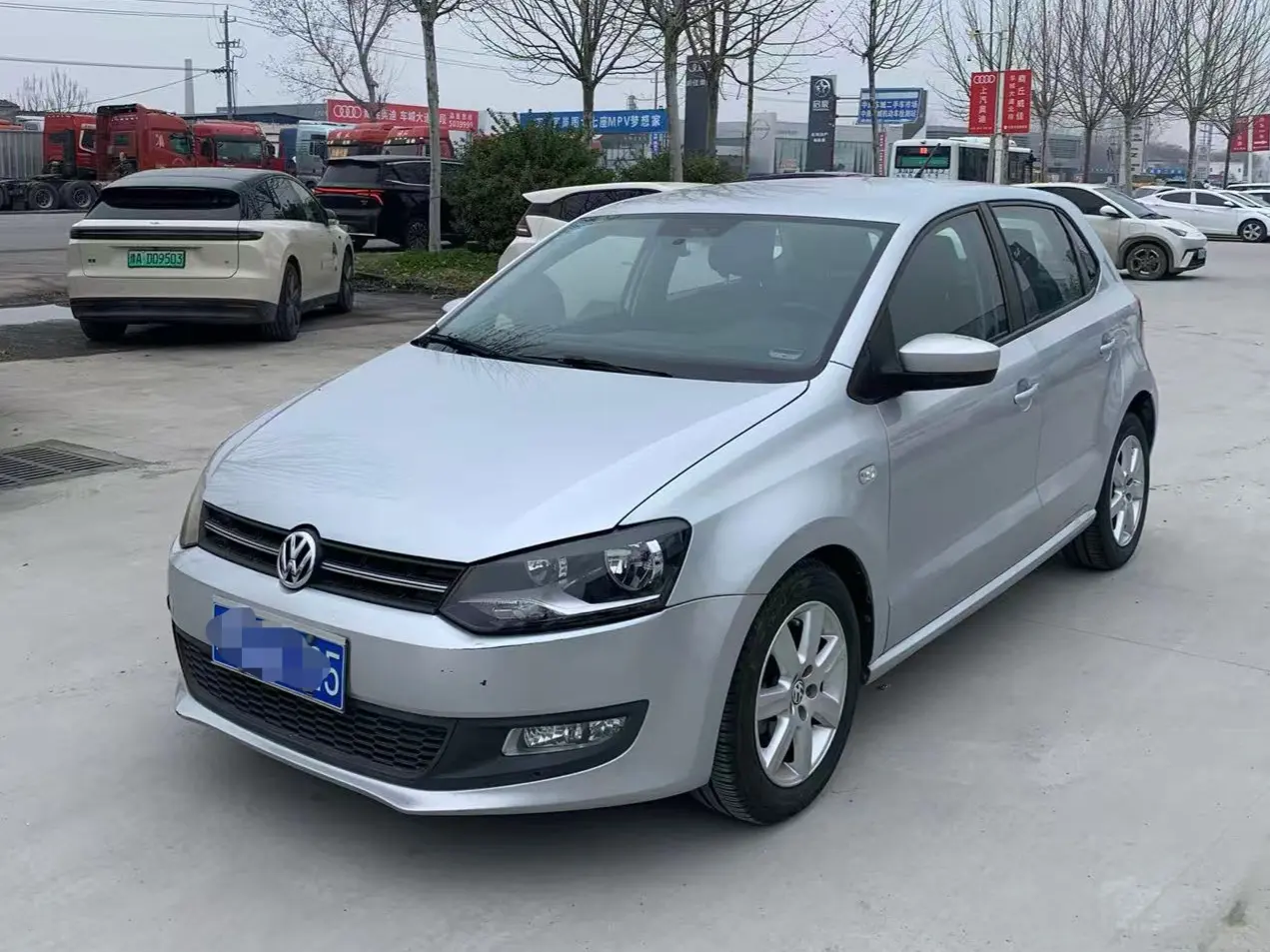 Volkswagen Polo  из Китая