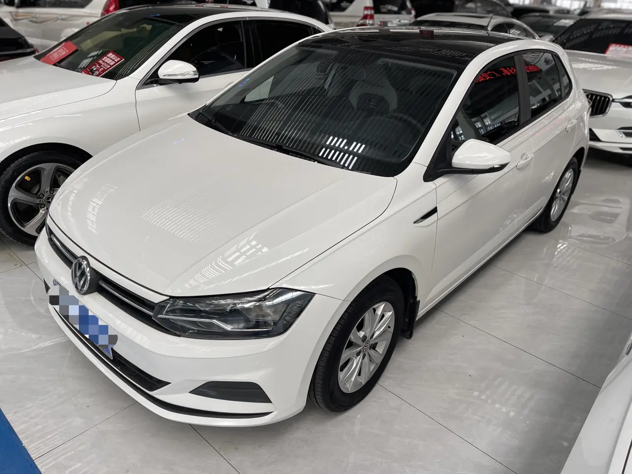 Volkswagen Polo  из Китая