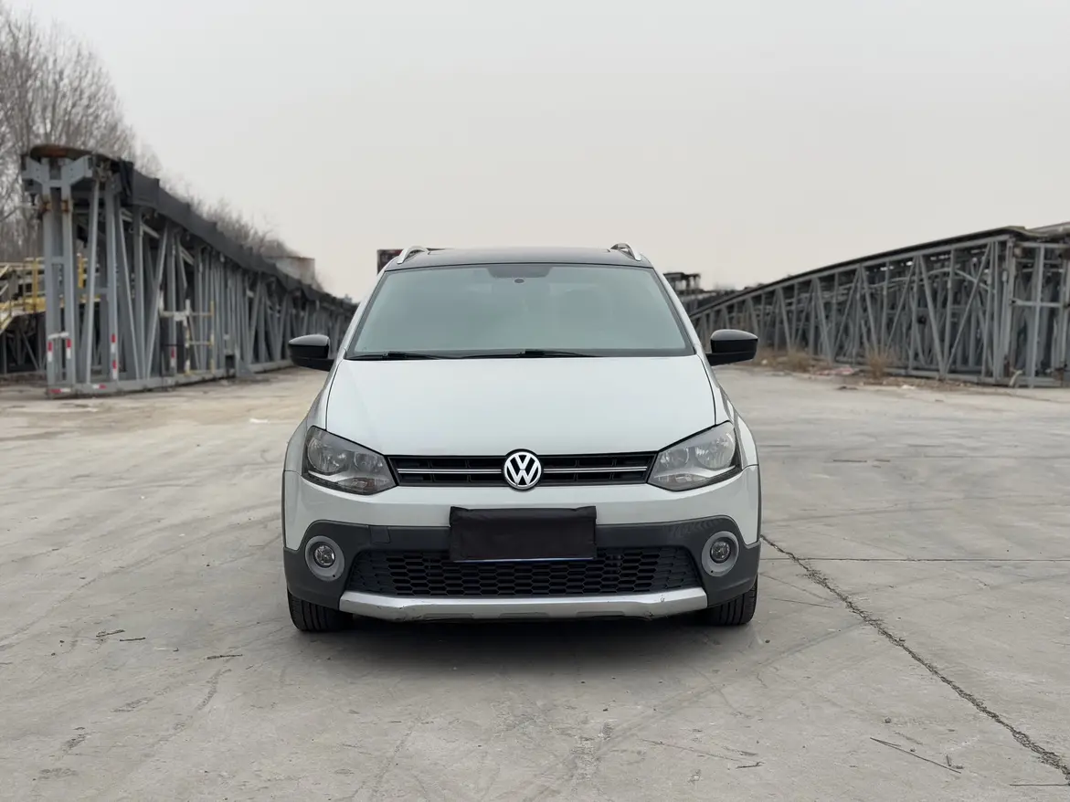 Volkswagen Polo  из Китая