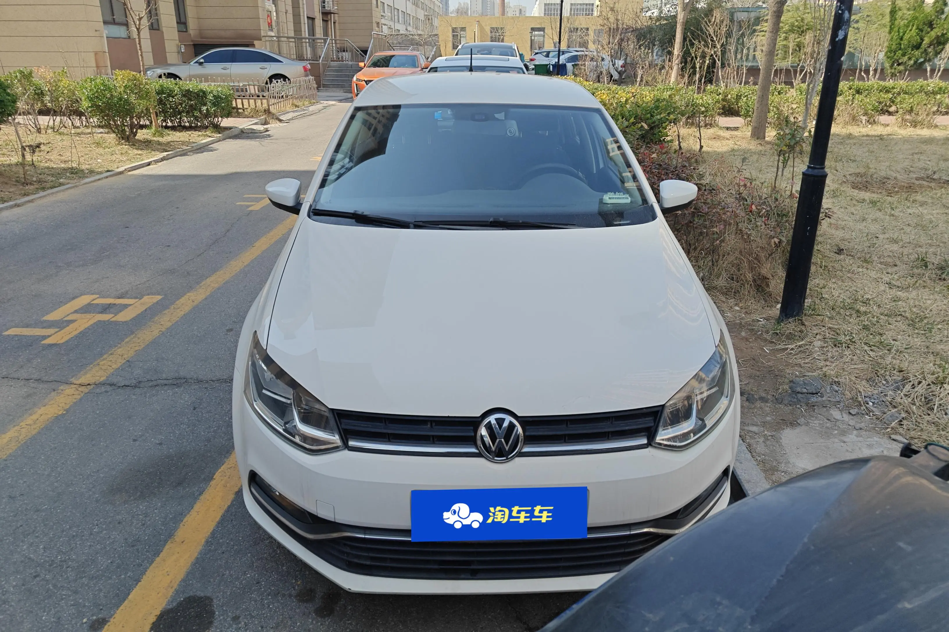Volkswagen Polo  из Китая