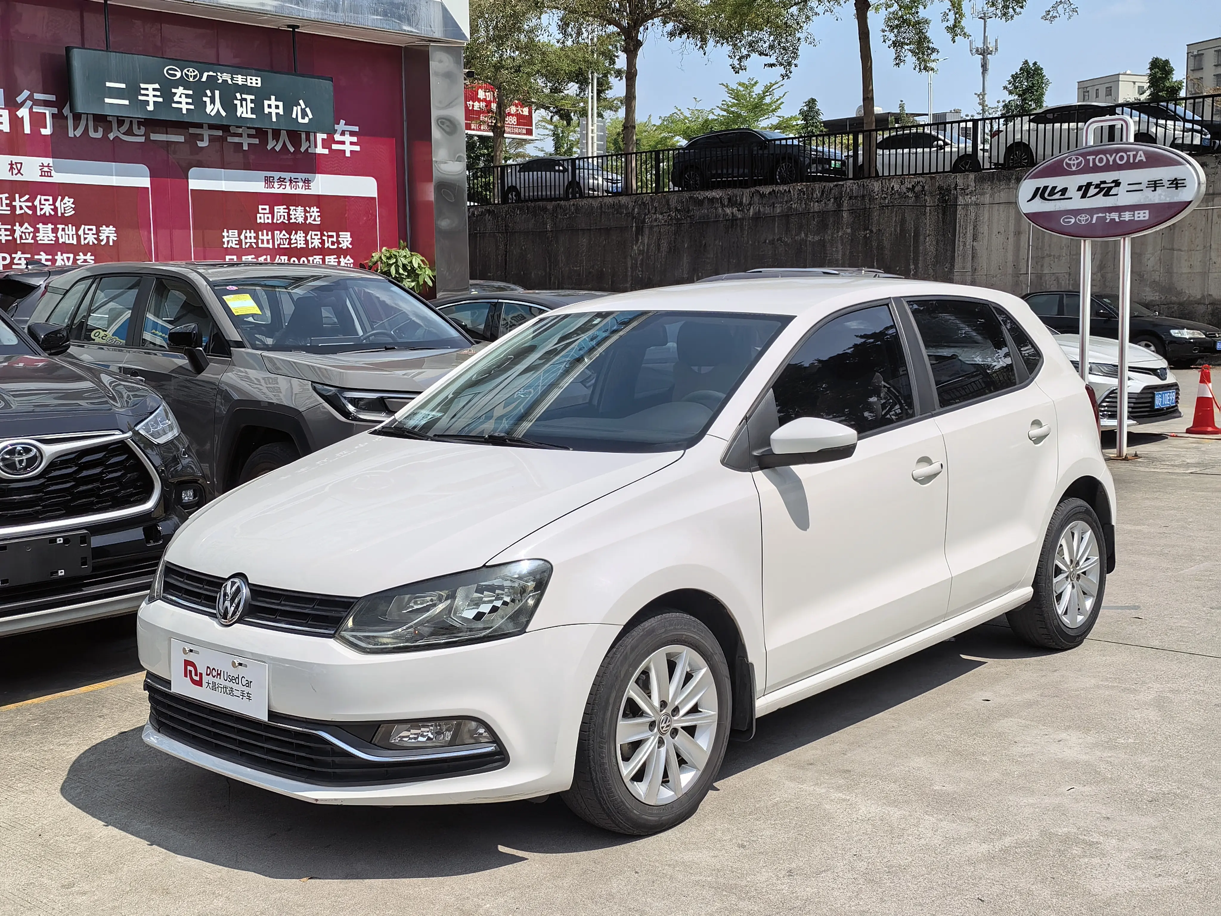 Volkswagen Polo  из Китая