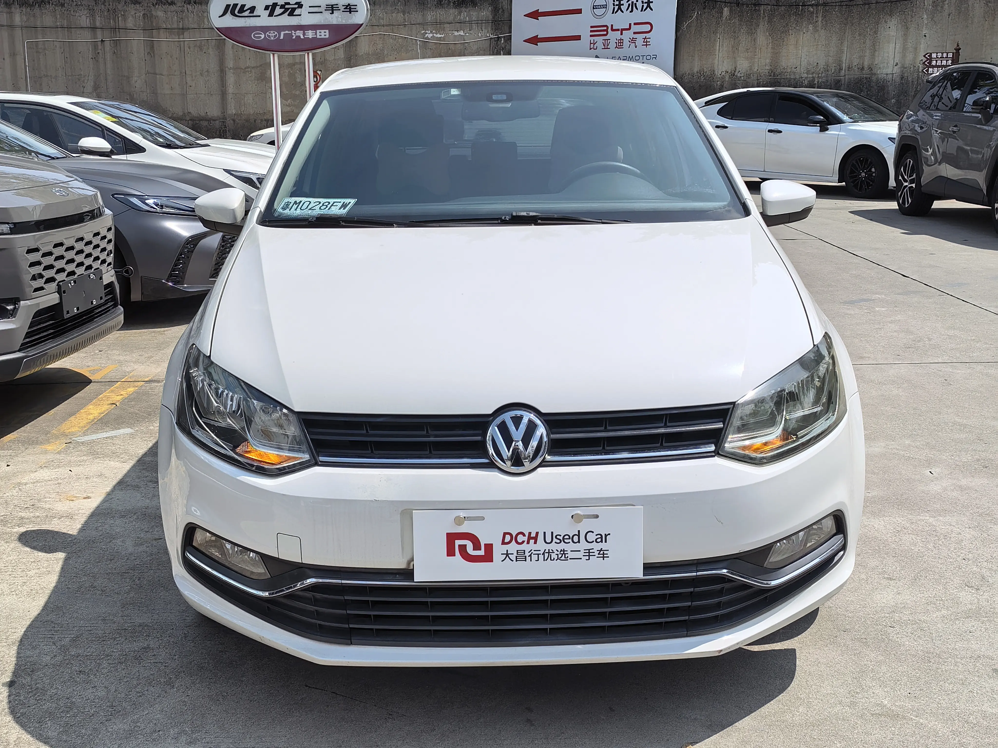 Volkswagen Polo  из Китая