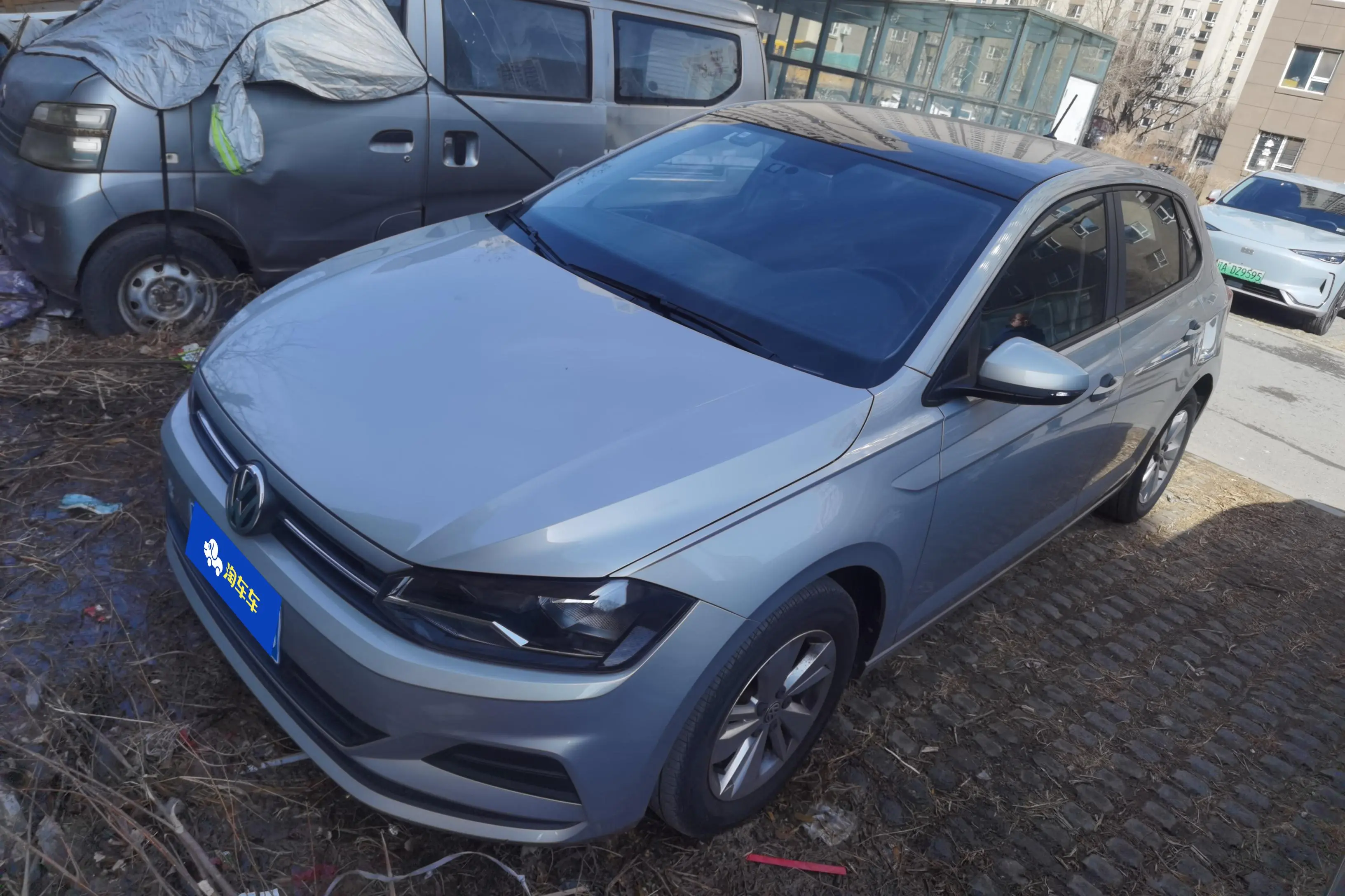 Volkswagen Polo  из Китая