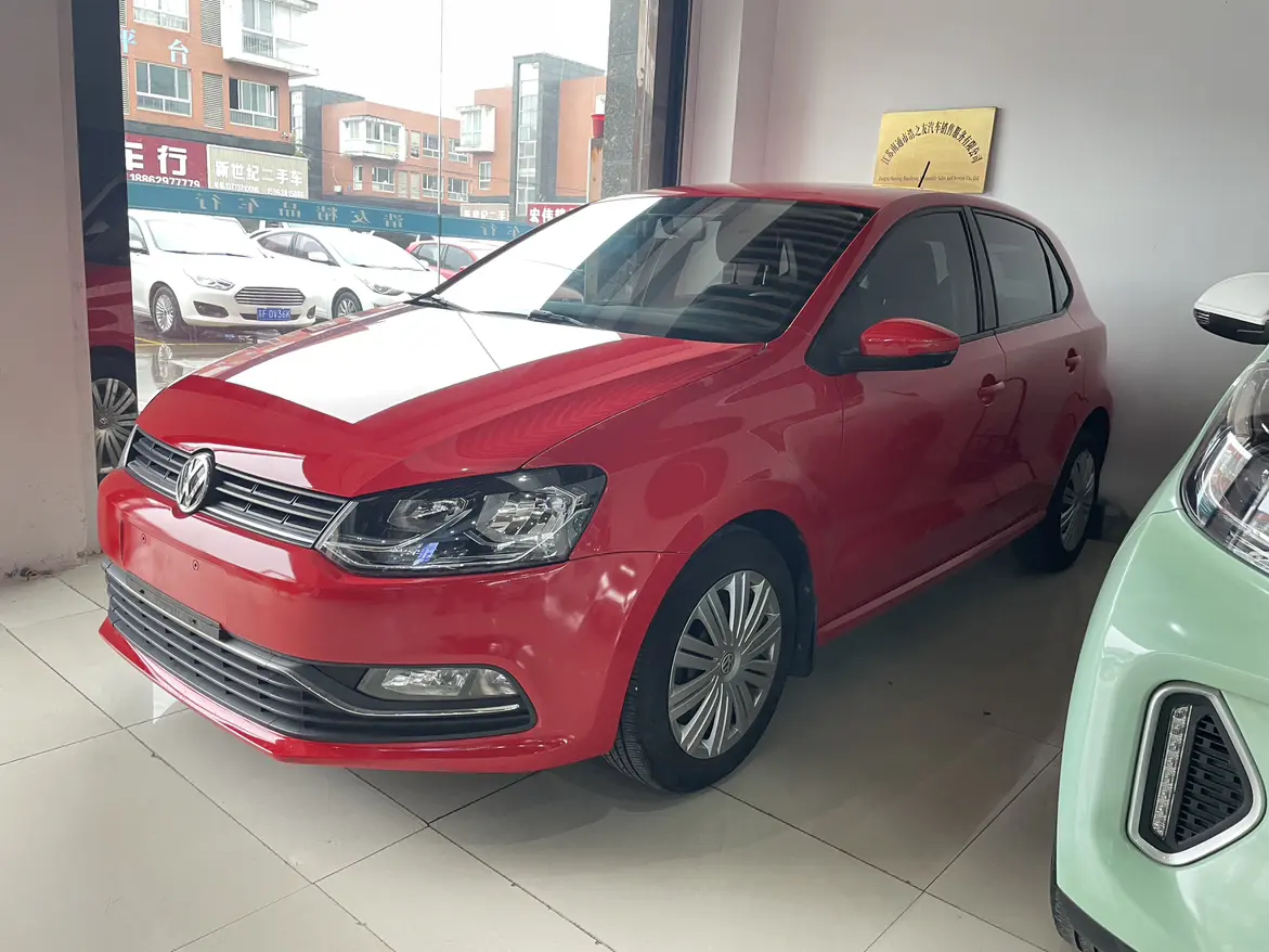 Volkswagen Polo  из Китая