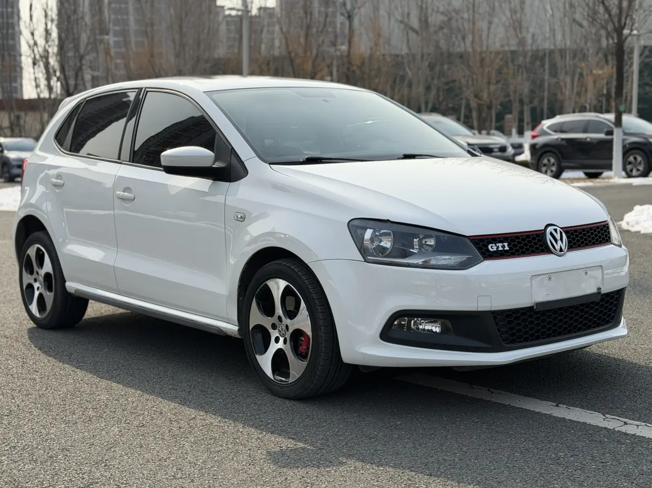 Volkswagen Polo  из Китая