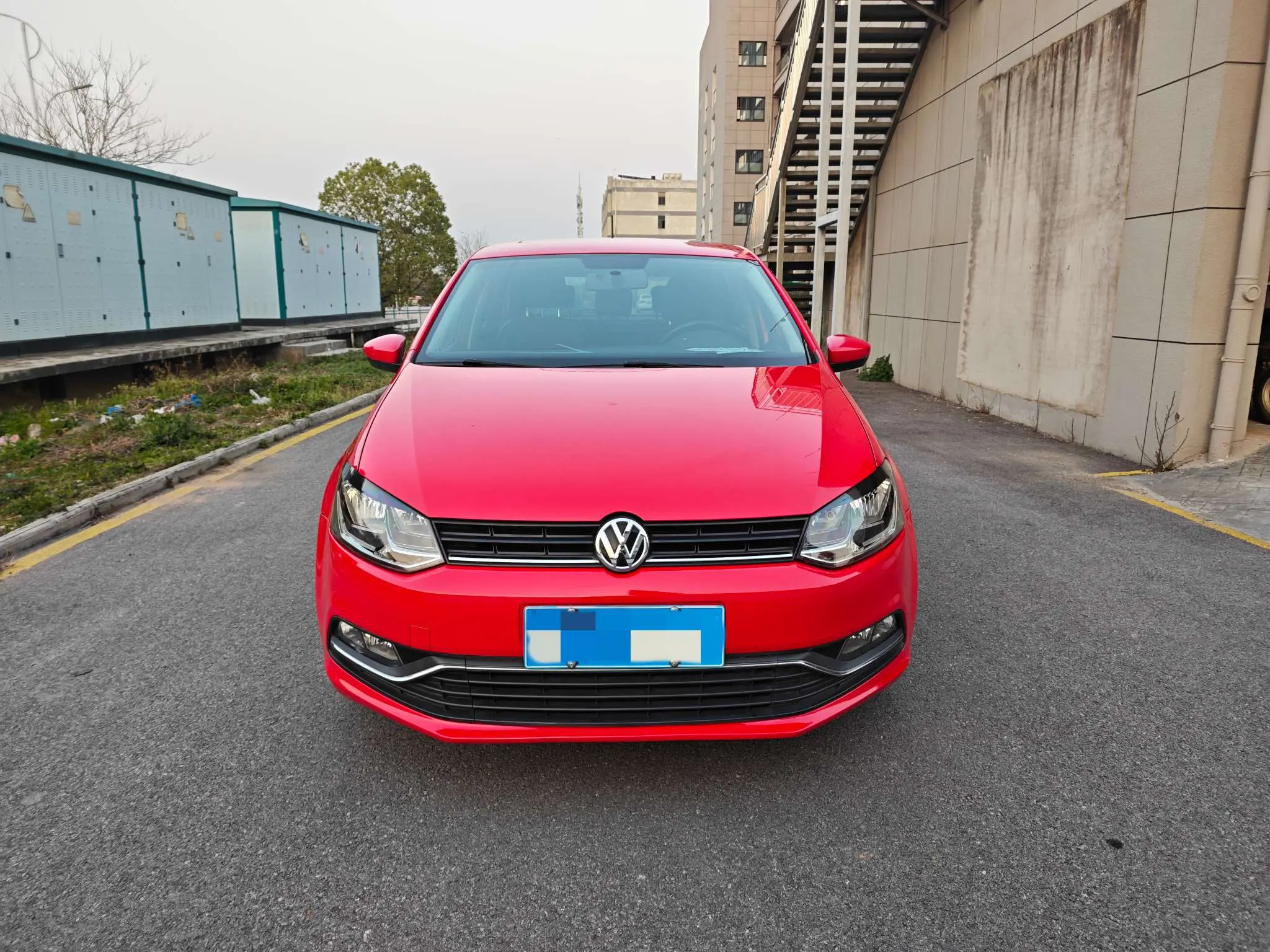 Volkswagen Polo  из Китая