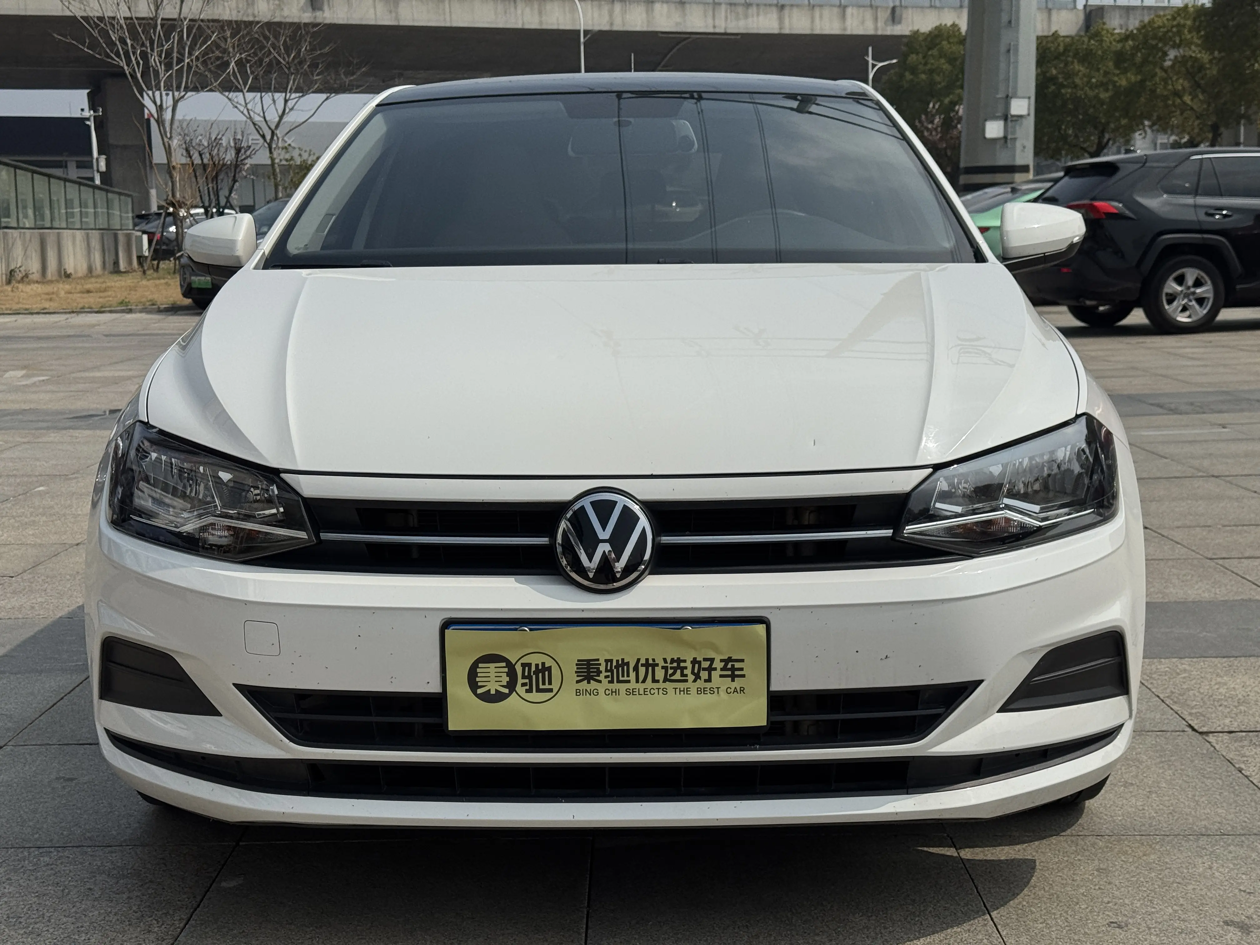 Volkswagen Polo  из Китая