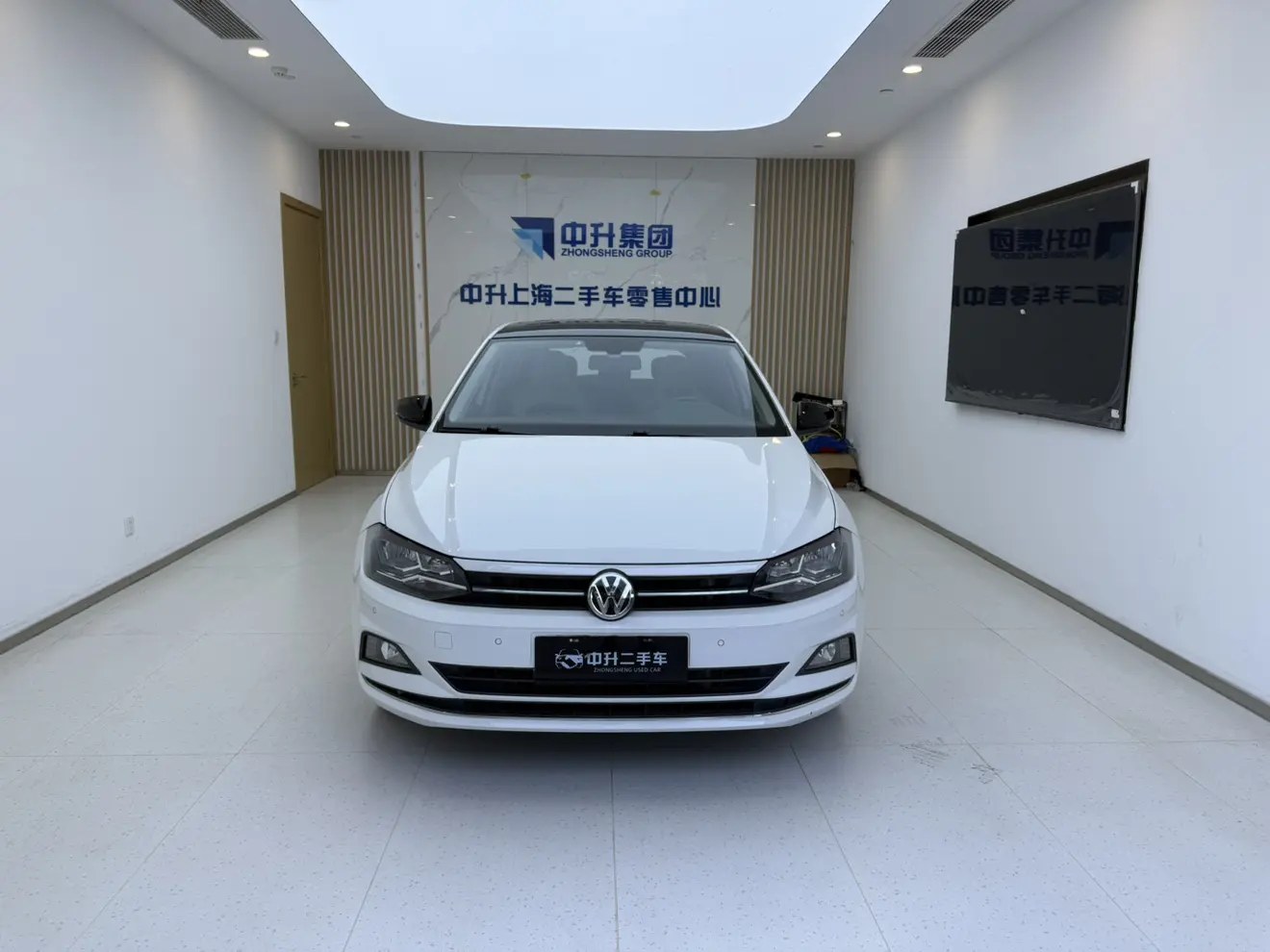 Volkswagen Polo  из Китая