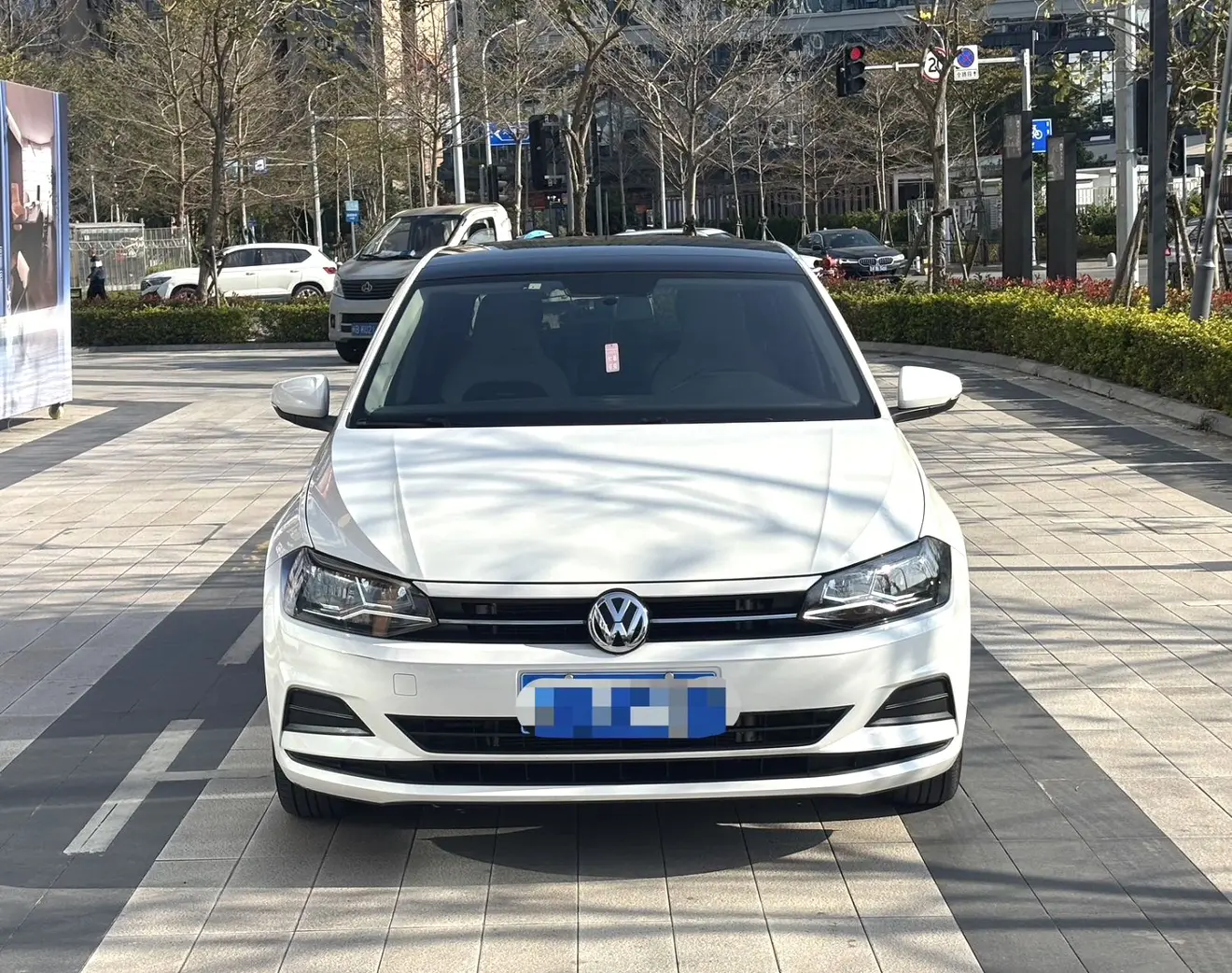 Volkswagen Polo  из Китая