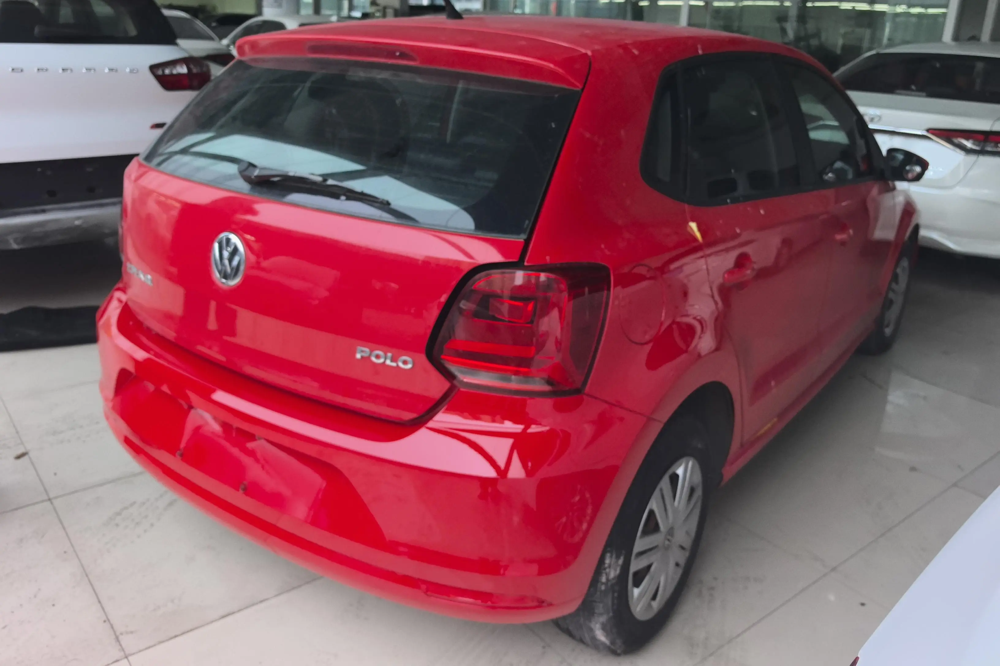 Volkswagen Polo  из Китая