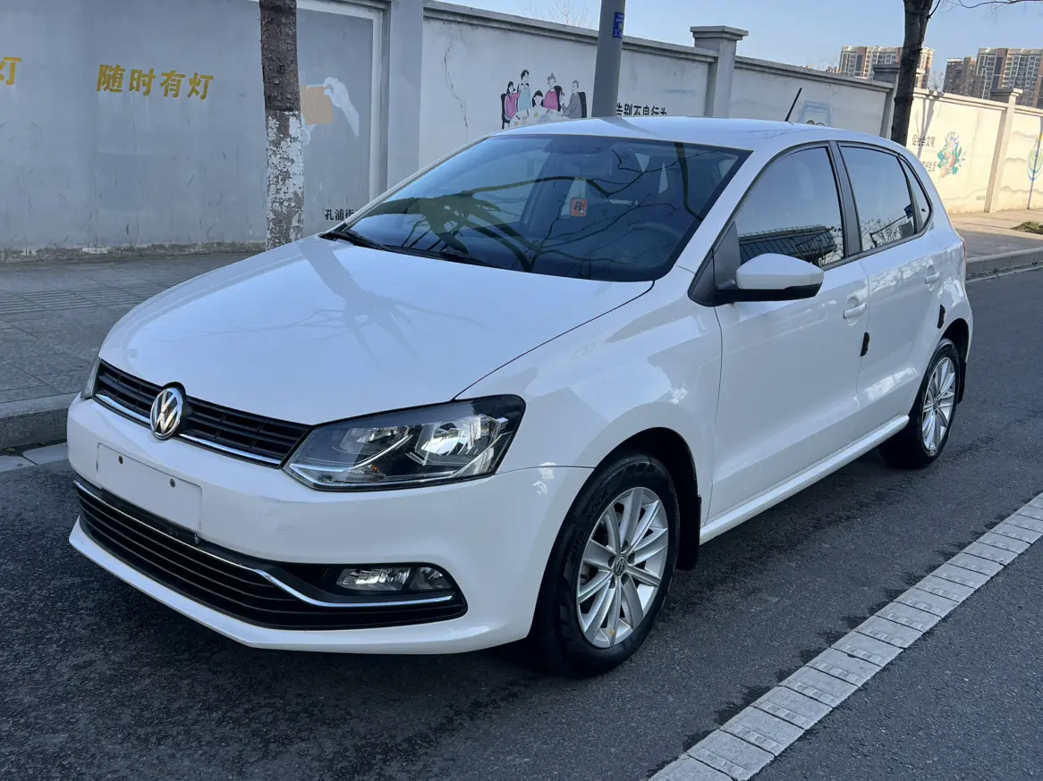 Volkswagen Polo  из Китая