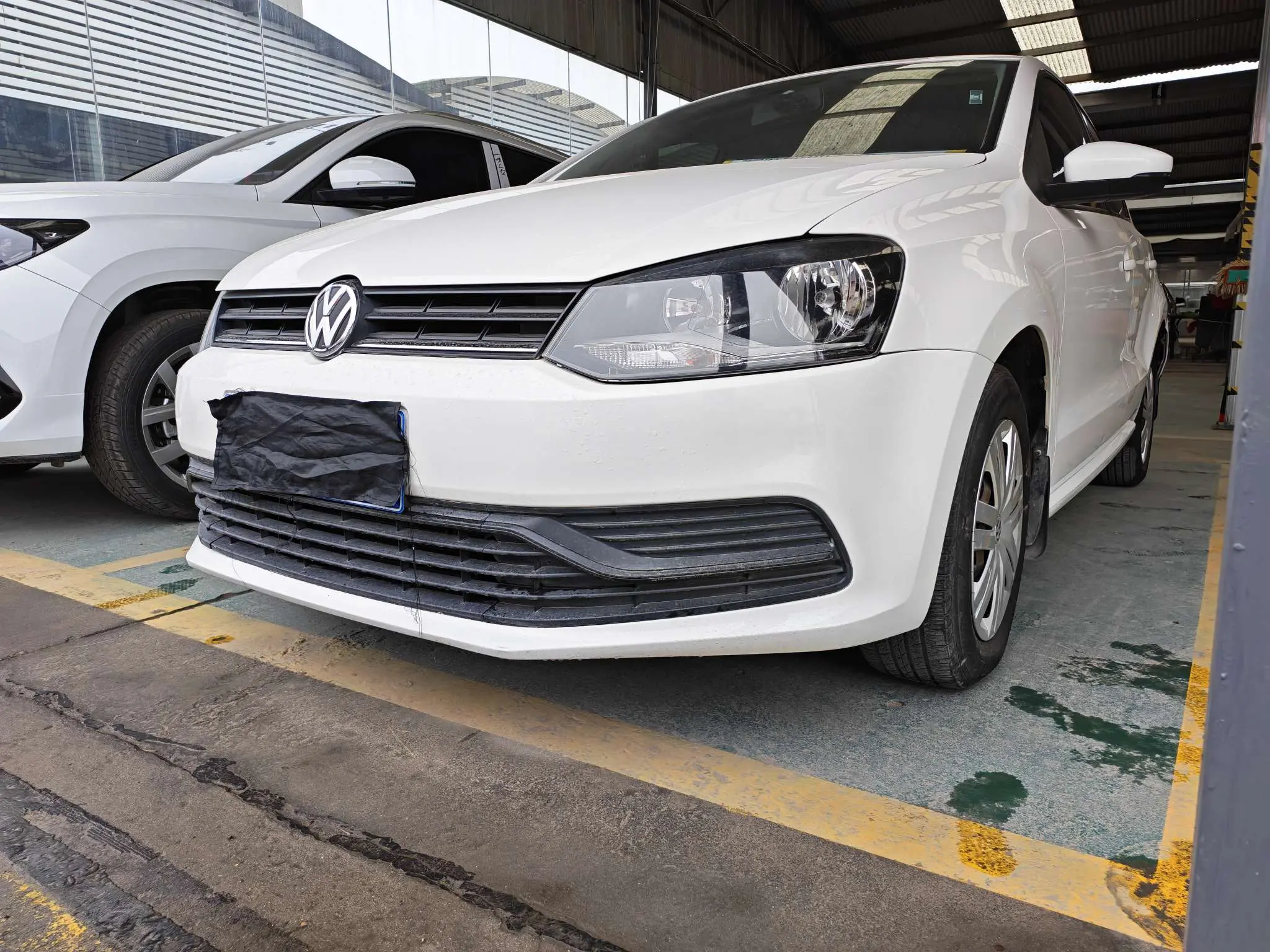 Volkswagen Polo  из Китая