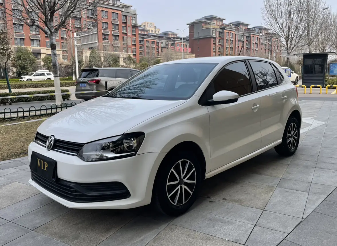 Volkswagen Polo  из Китая