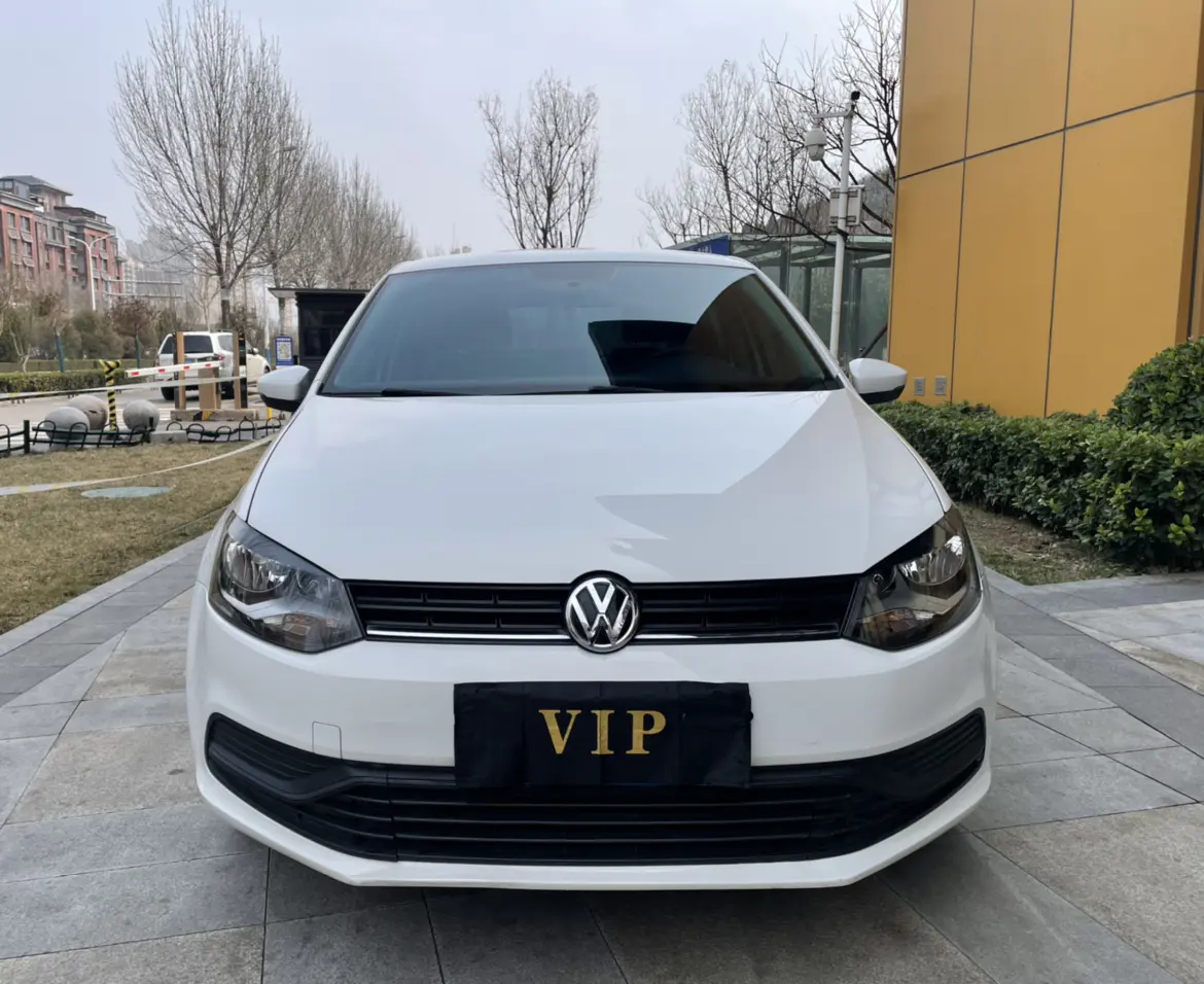 Volkswagen Polo  из Китая