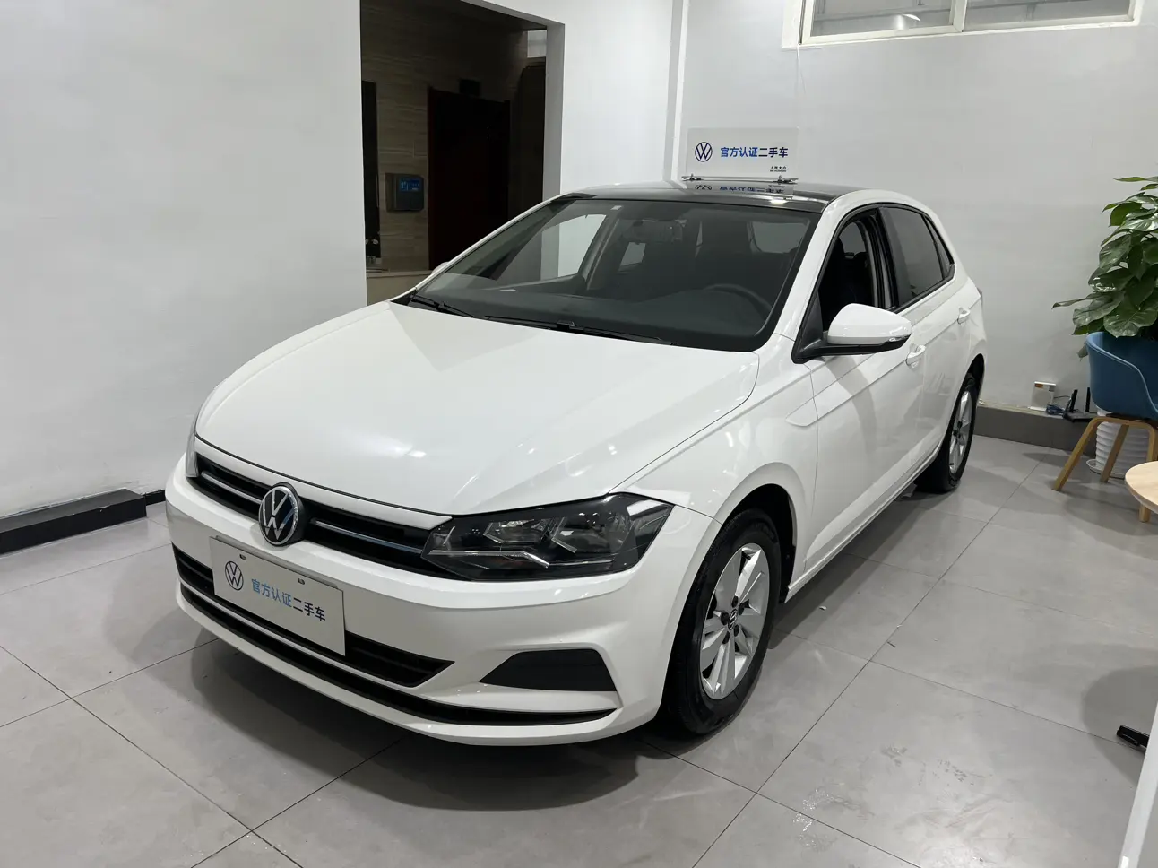Volkswagen Polo  из Китая