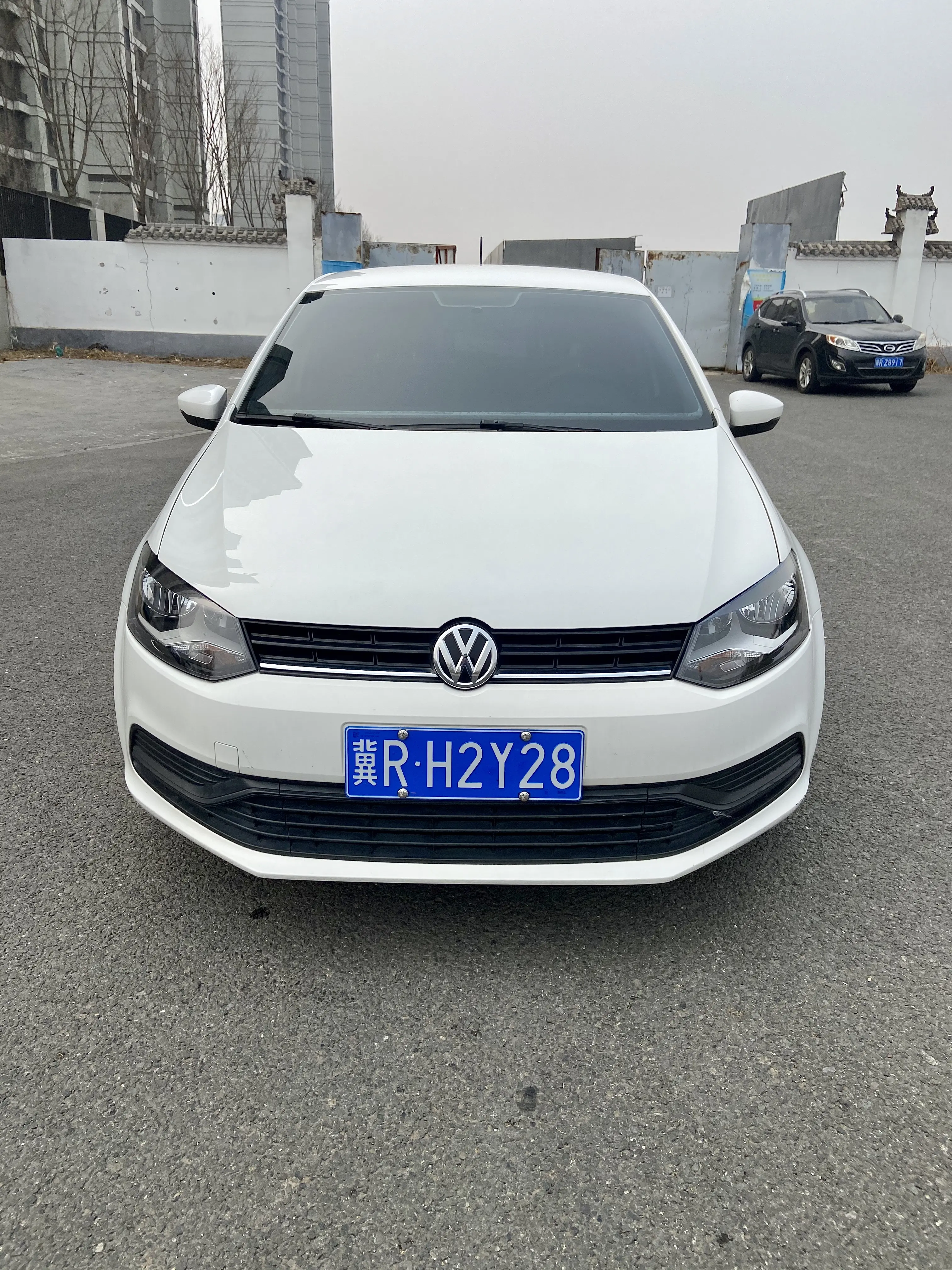 Volkswagen Polo  из Китая