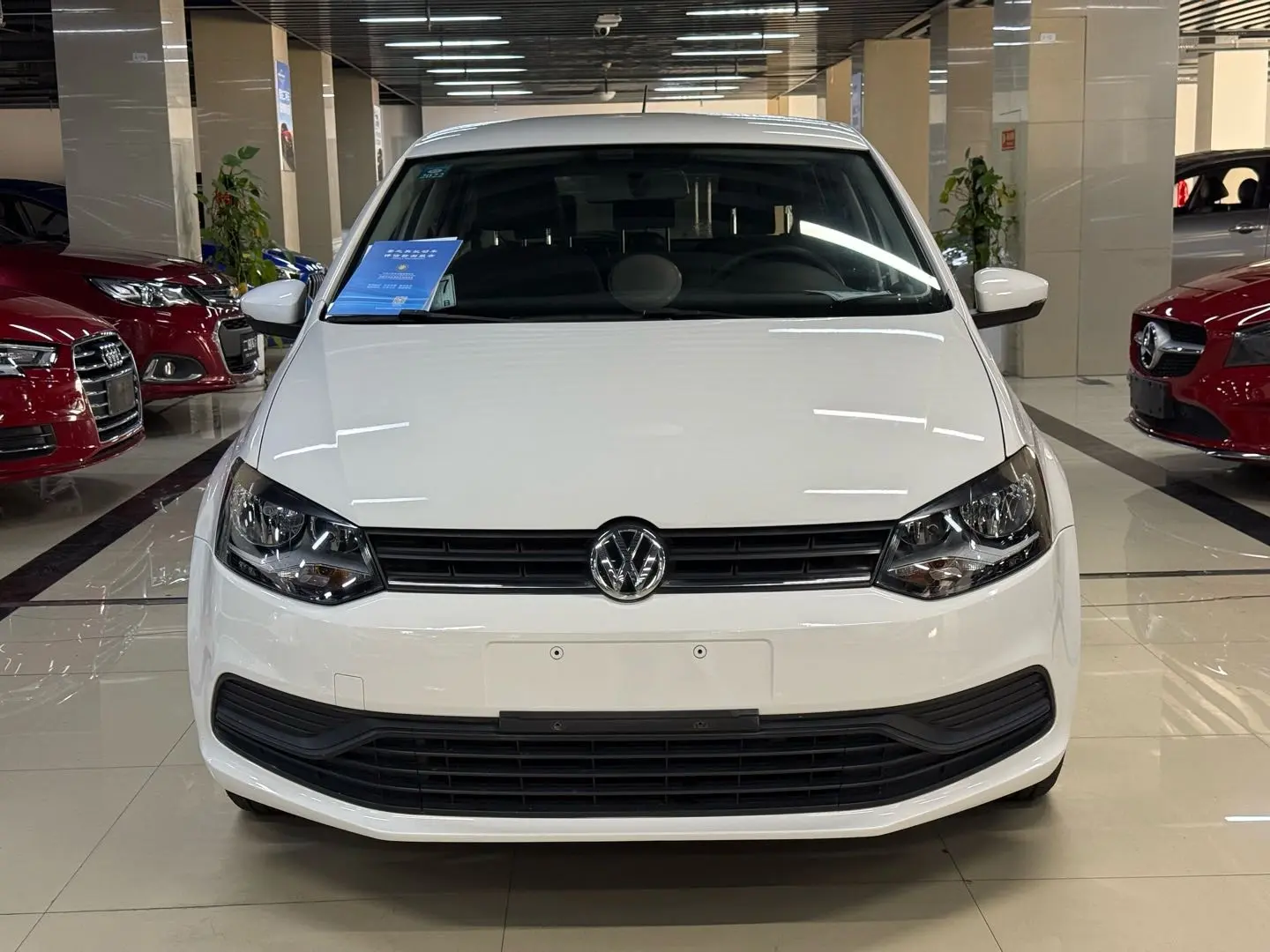 Volkswagen Polo  из Китая