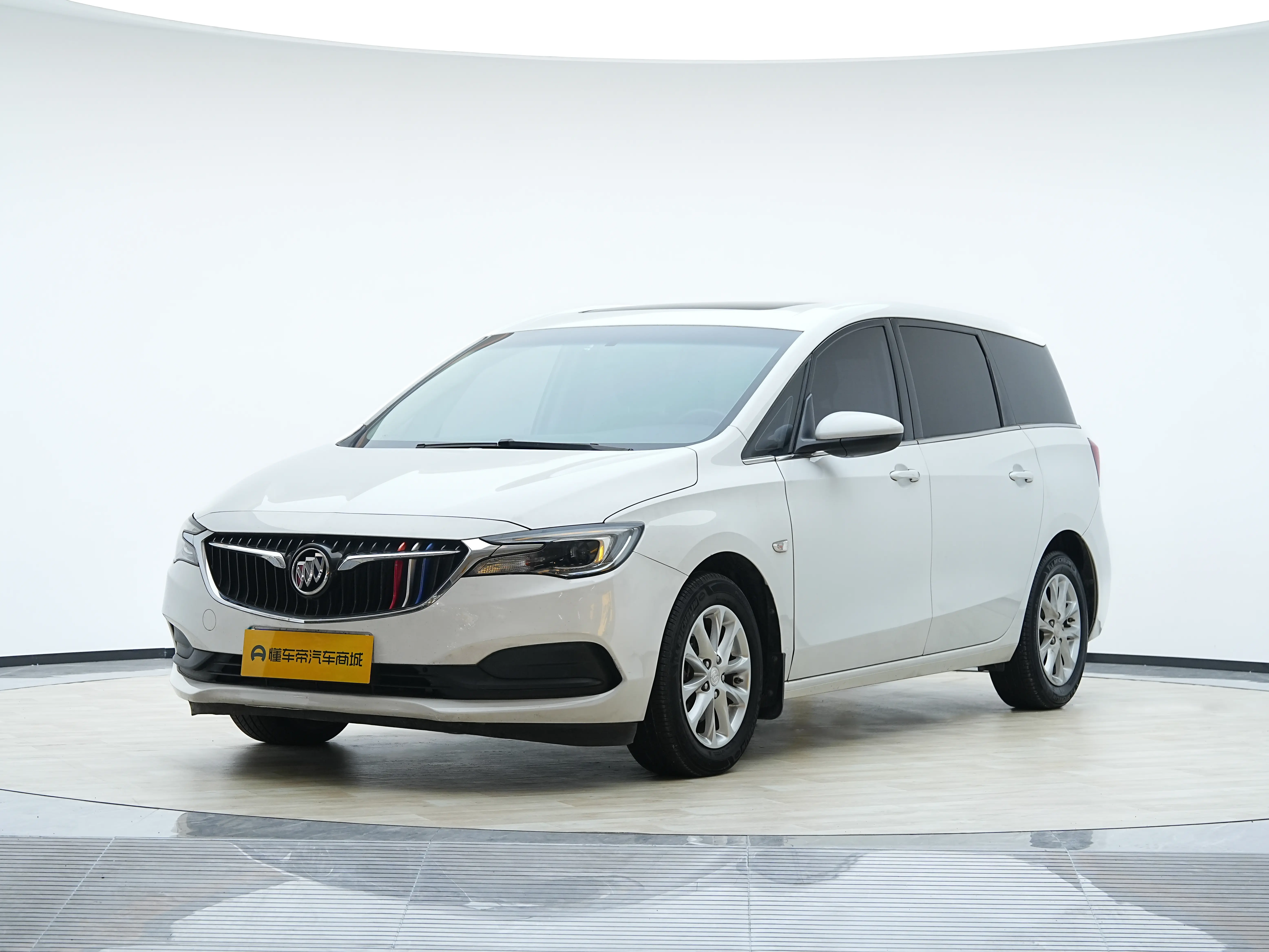 Buick GL6
