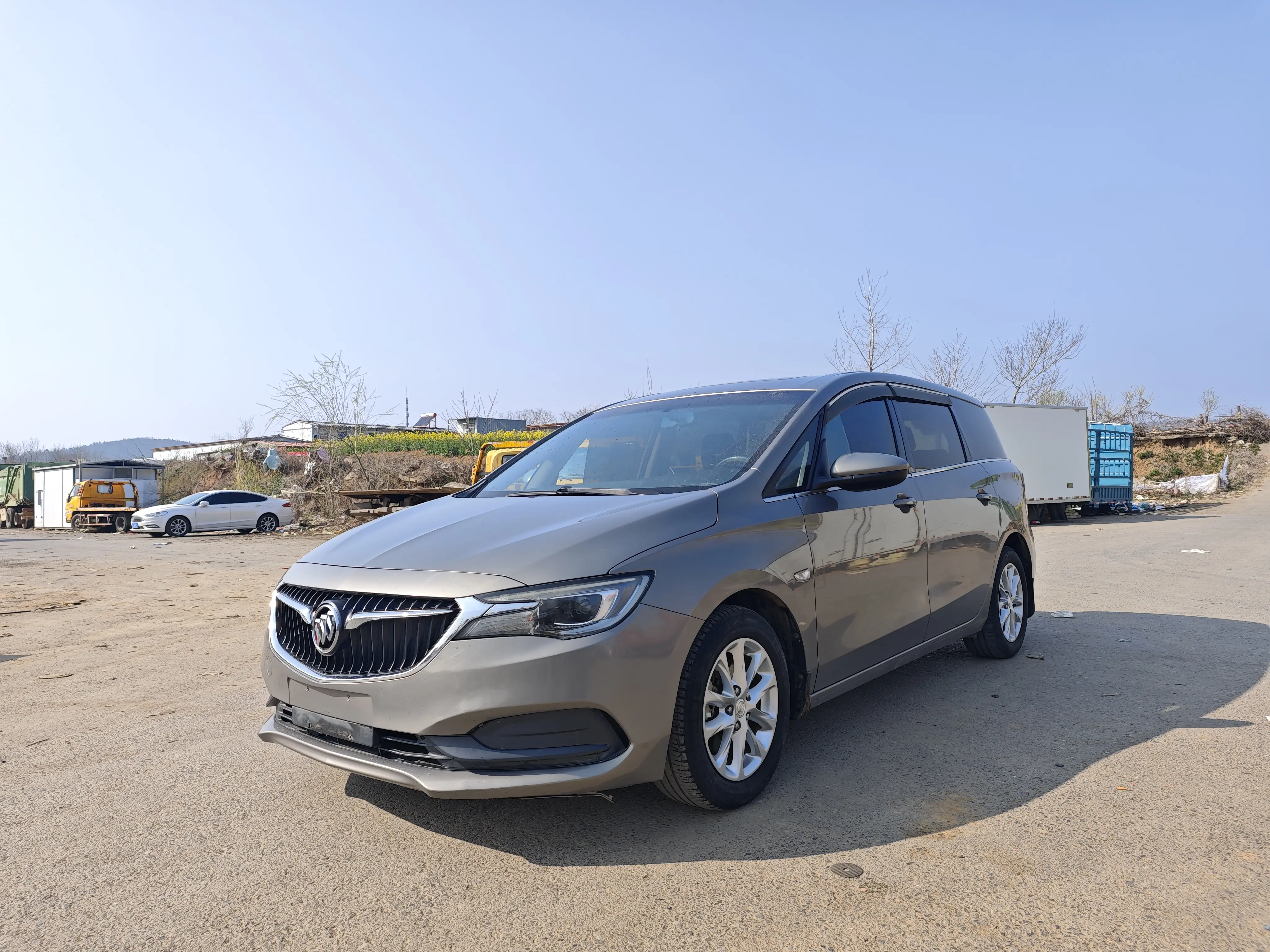 Buick GL6