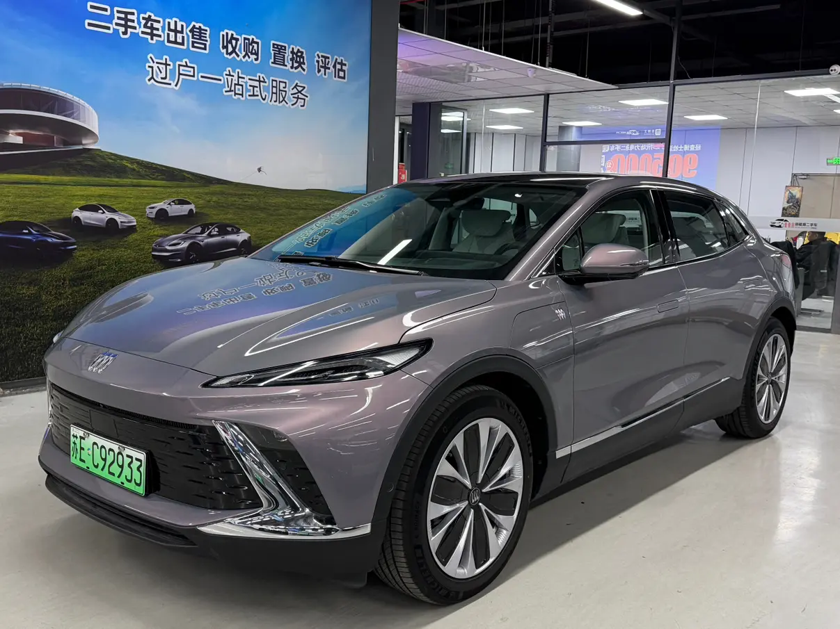 Buick E4