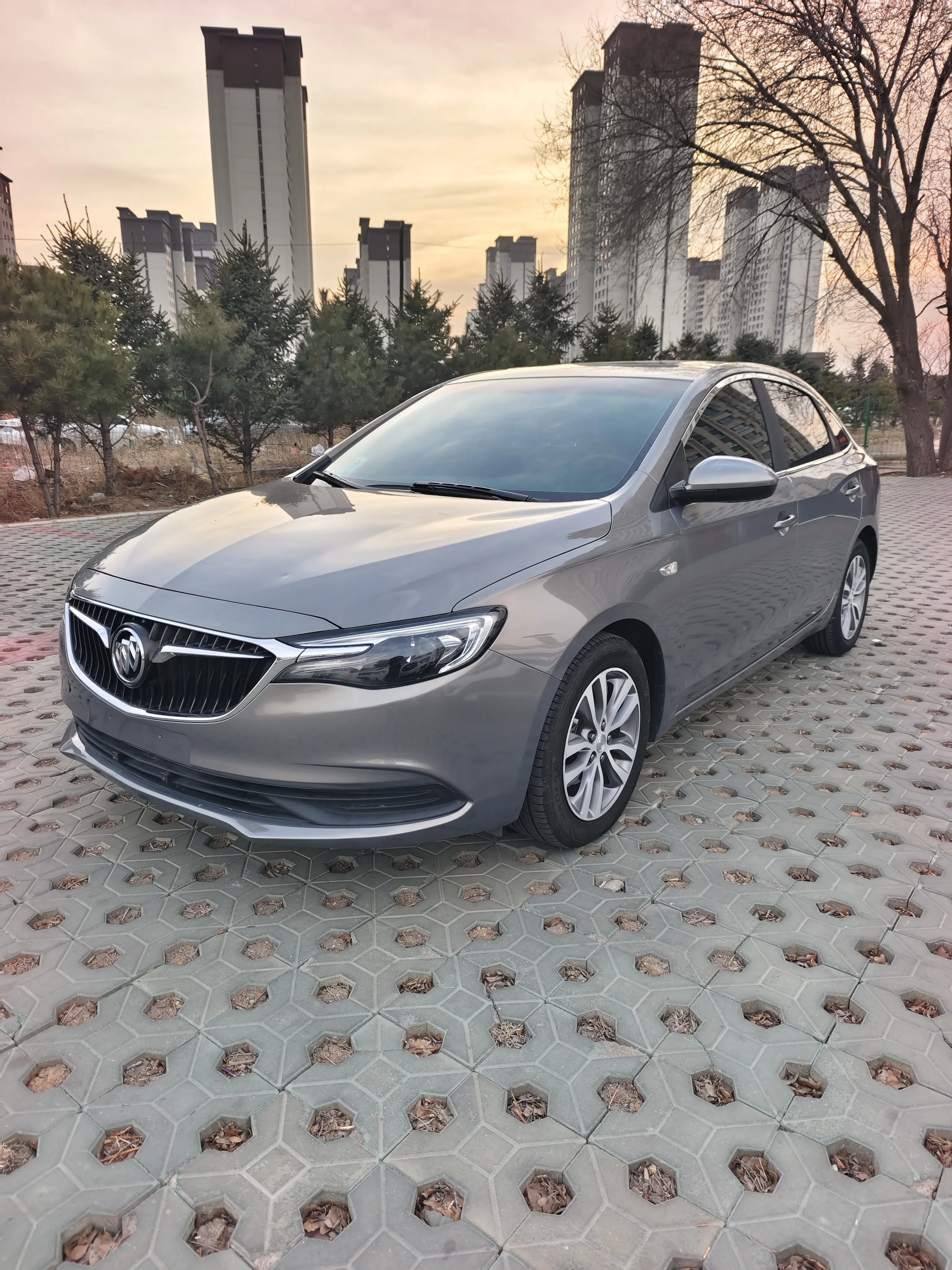 Buick Yinglang