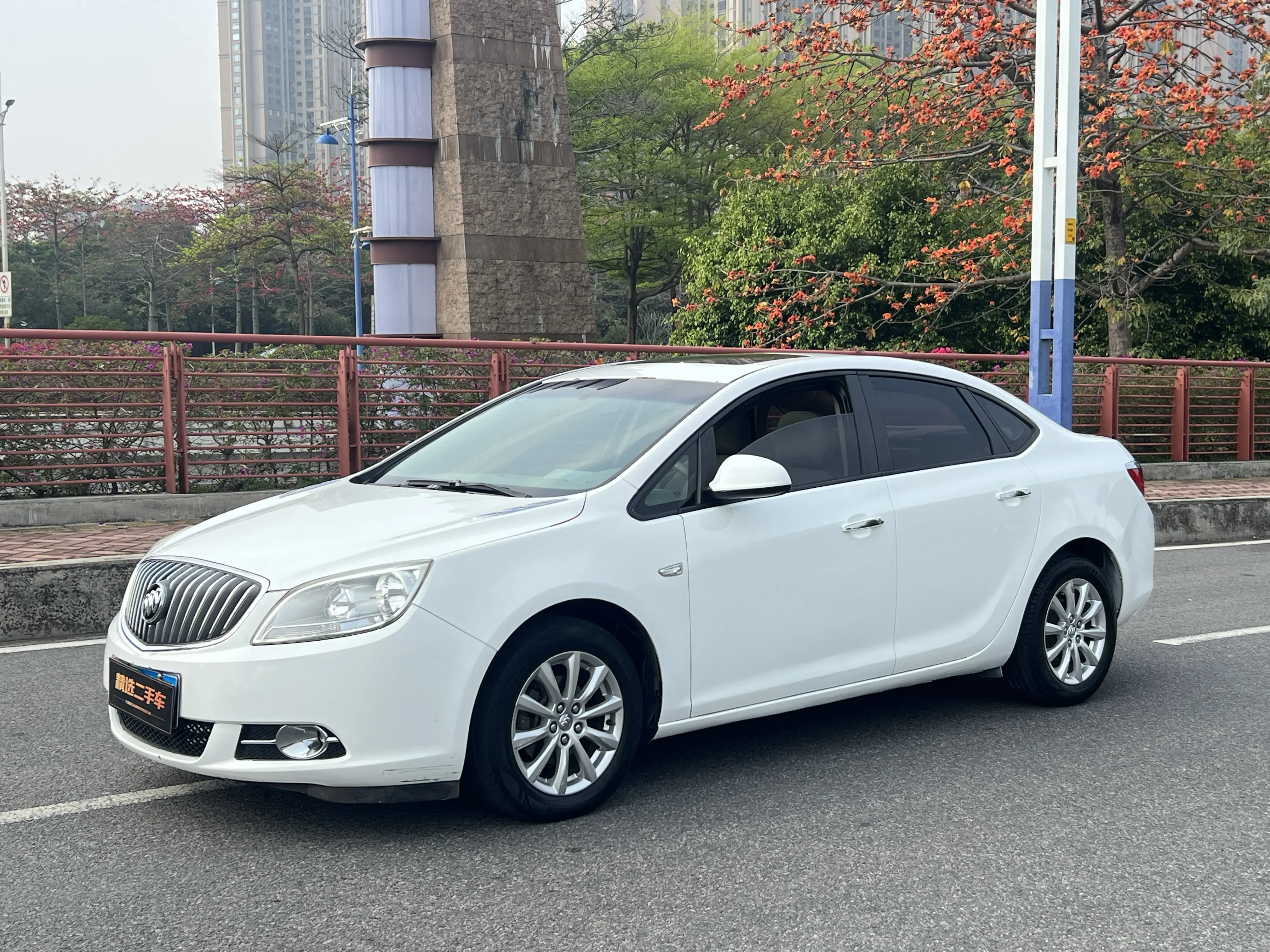 Buick Yinglang