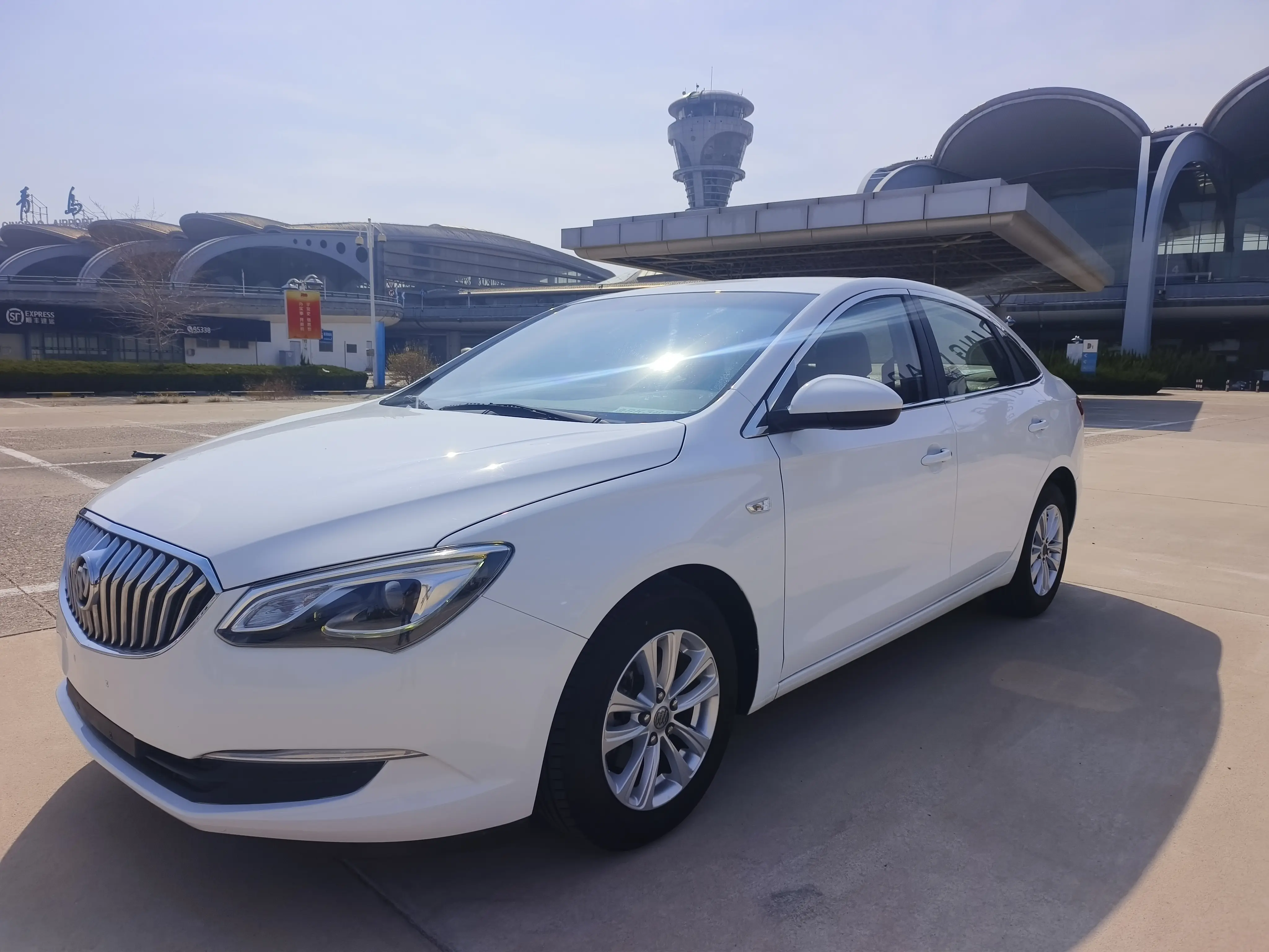 Buick Yinglang