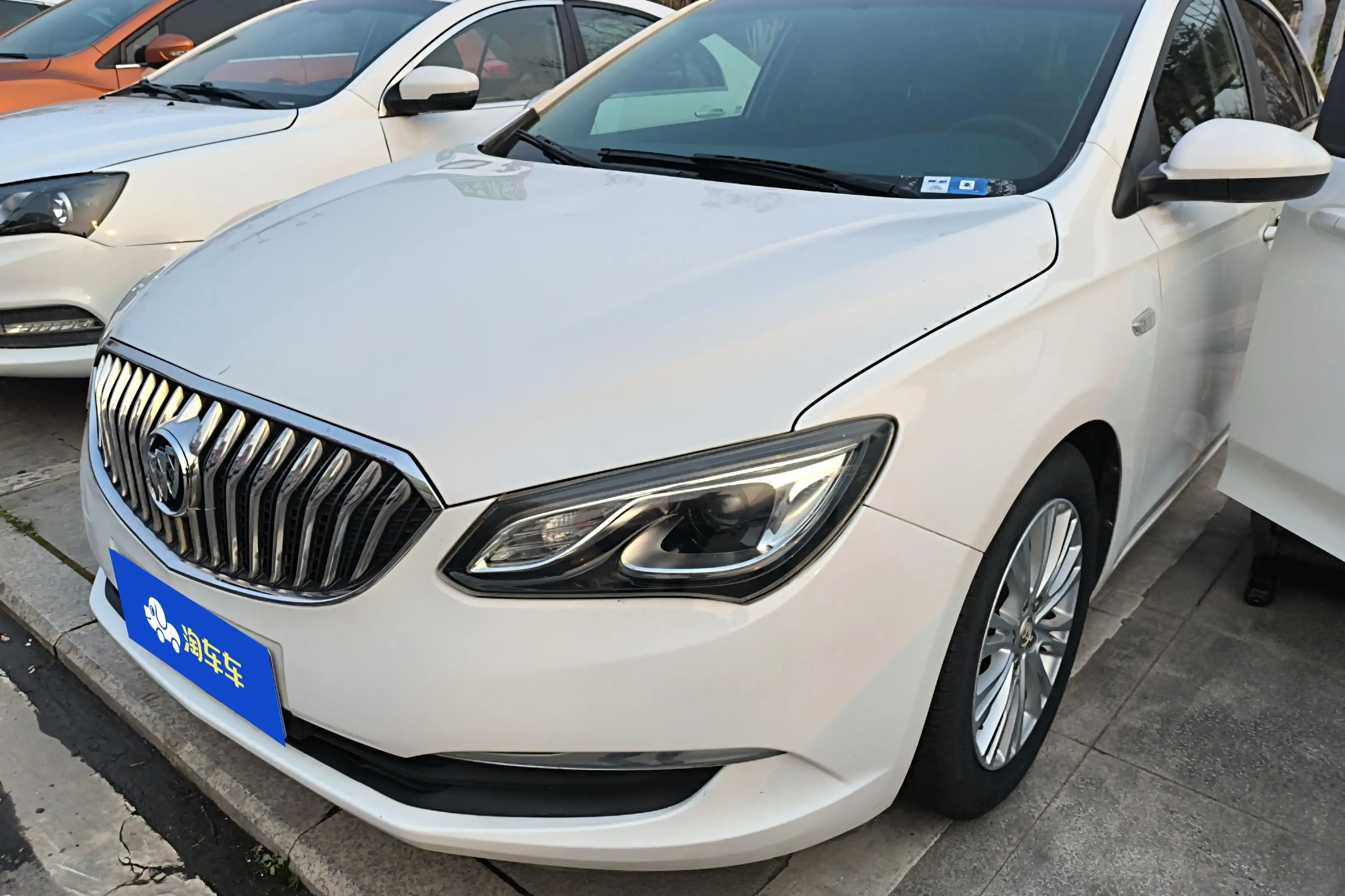 Buick Yinglang