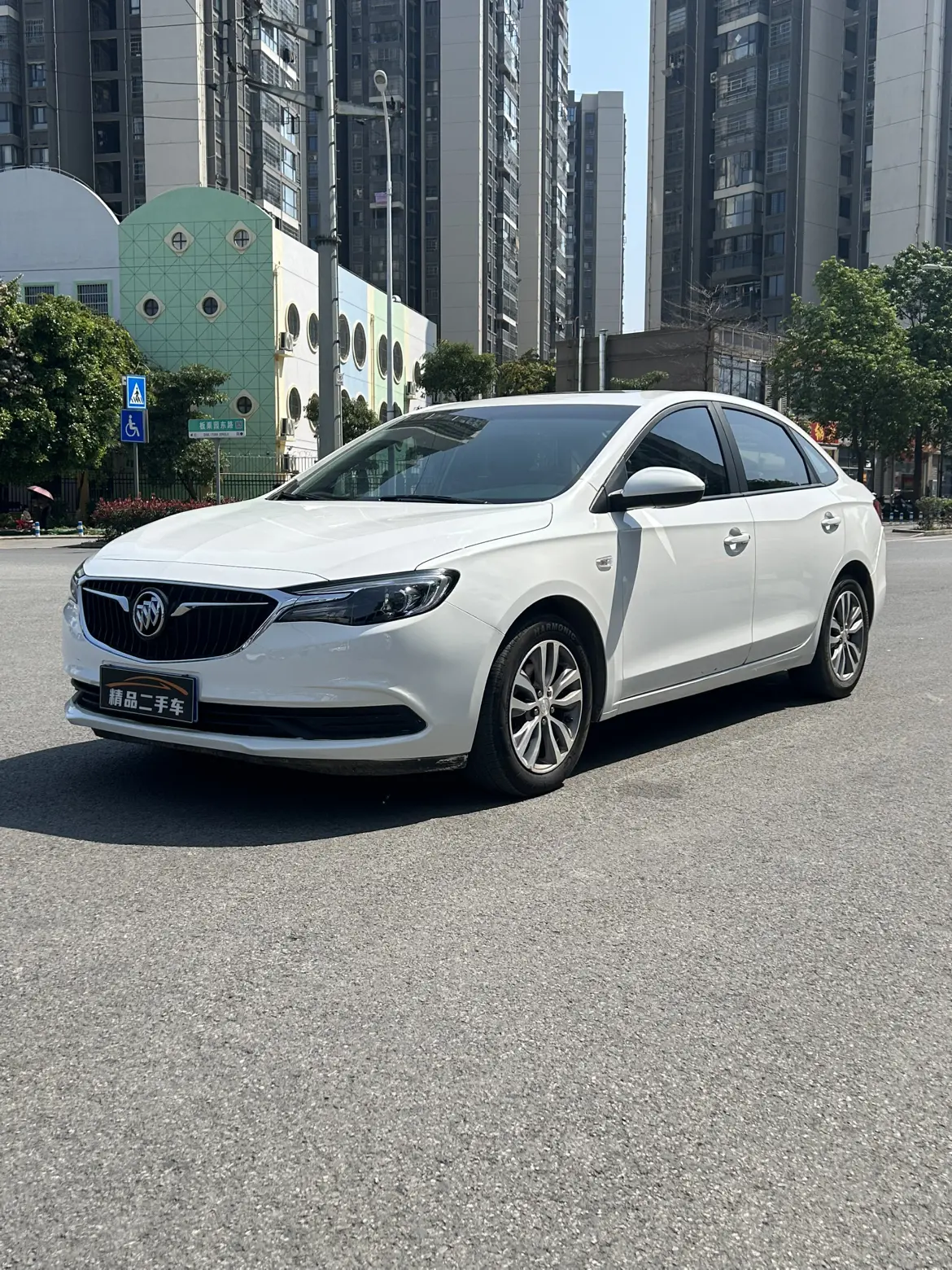 Buick Yinglang