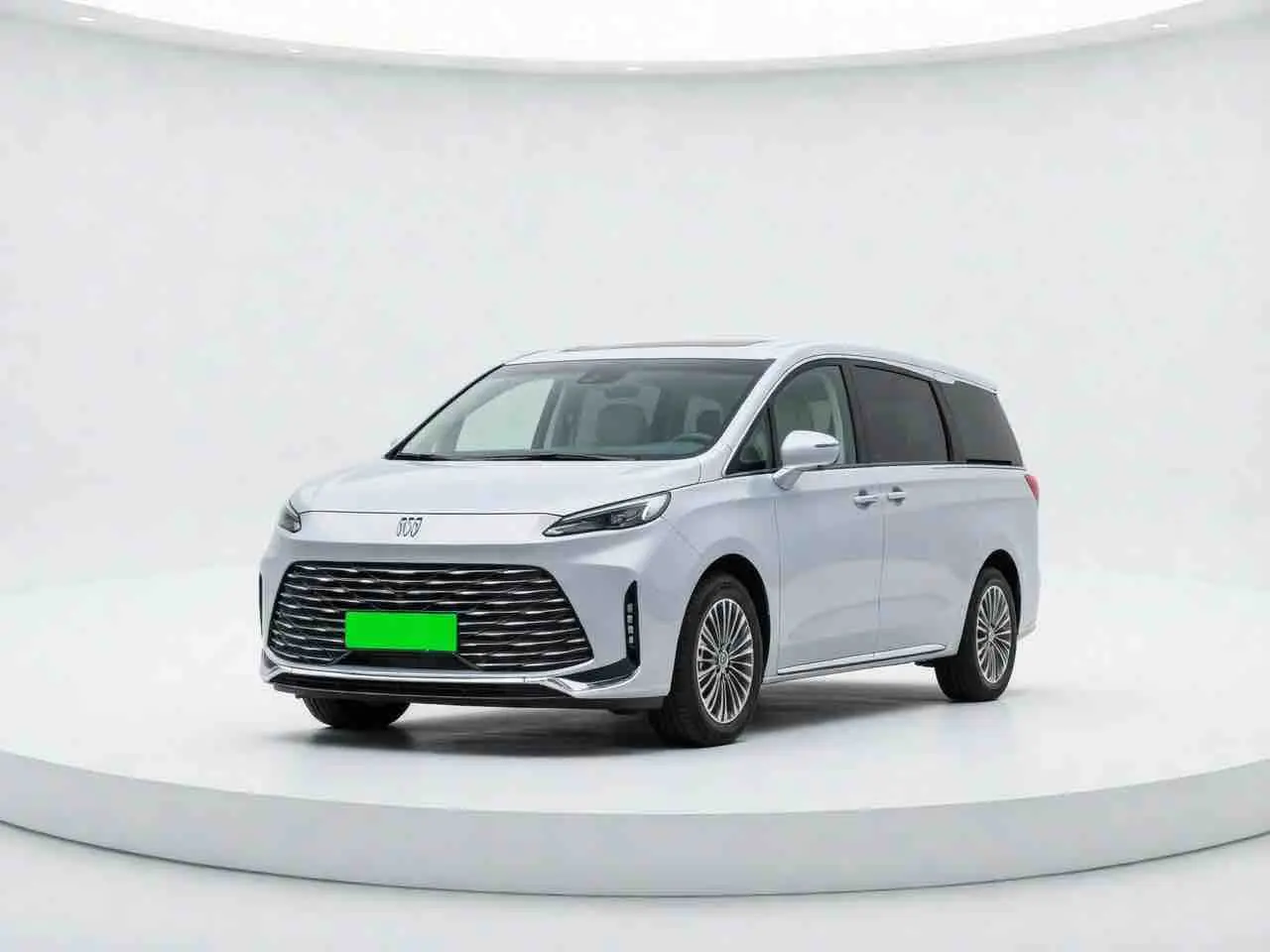 Buick GL8 PHEV  из Китая