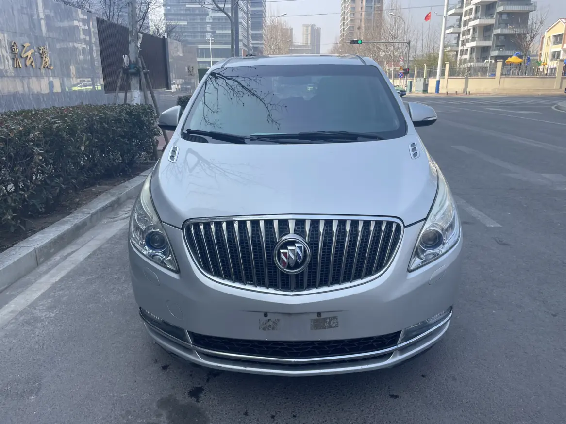 Buick GL8