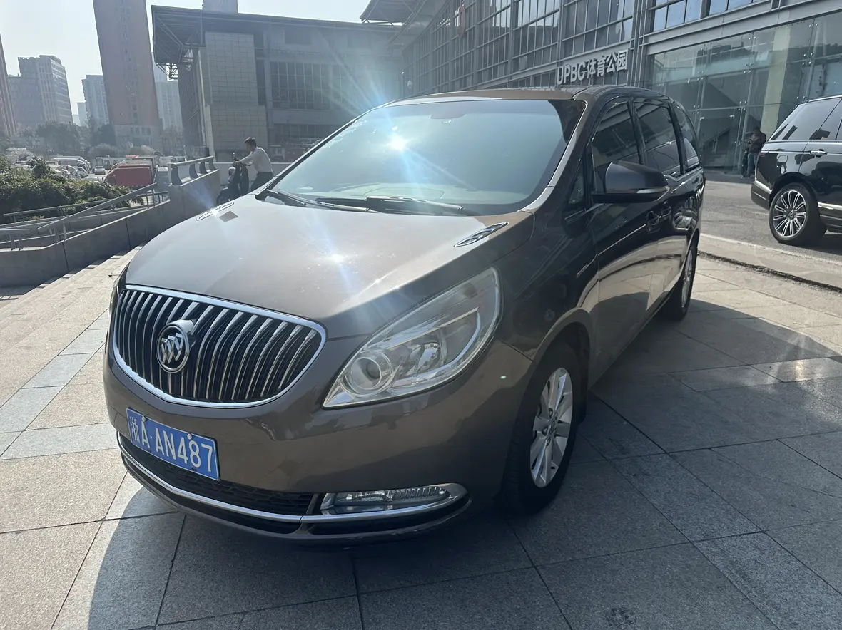 Buick GL8