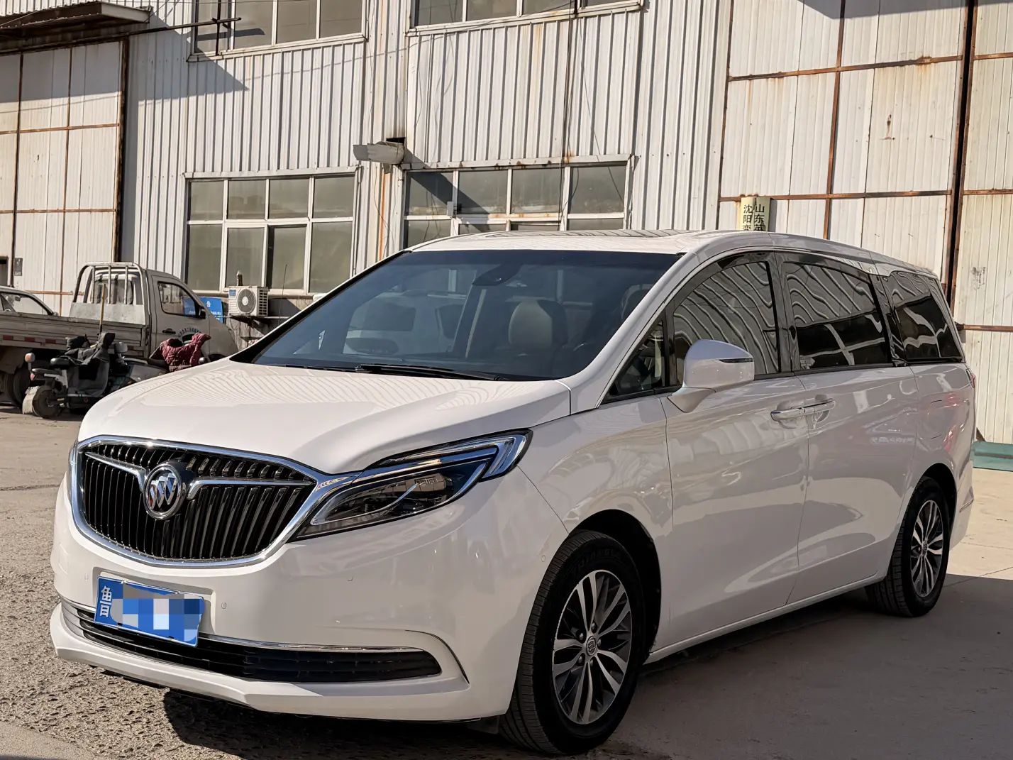 Buick GL8