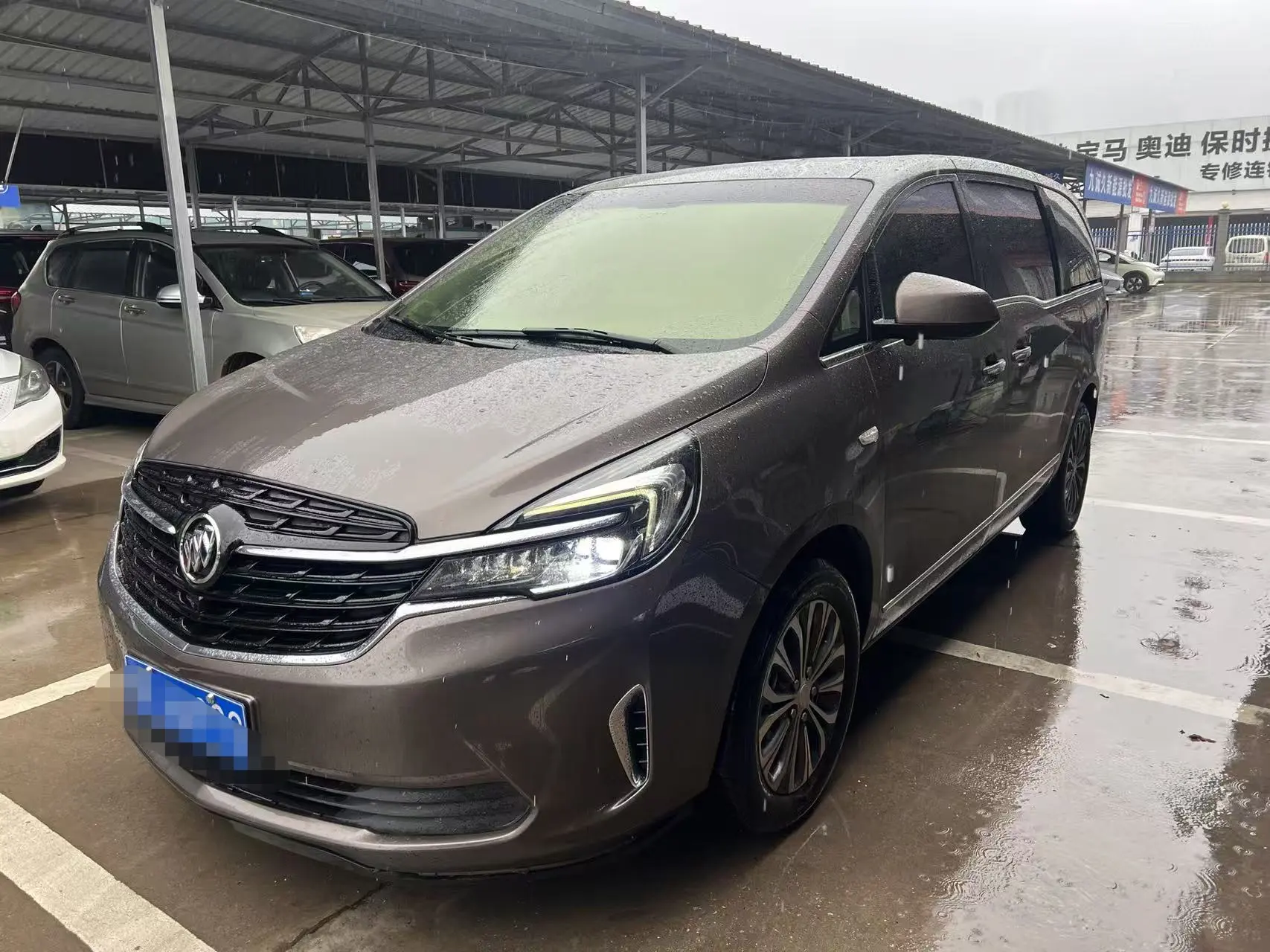 Buick GL8