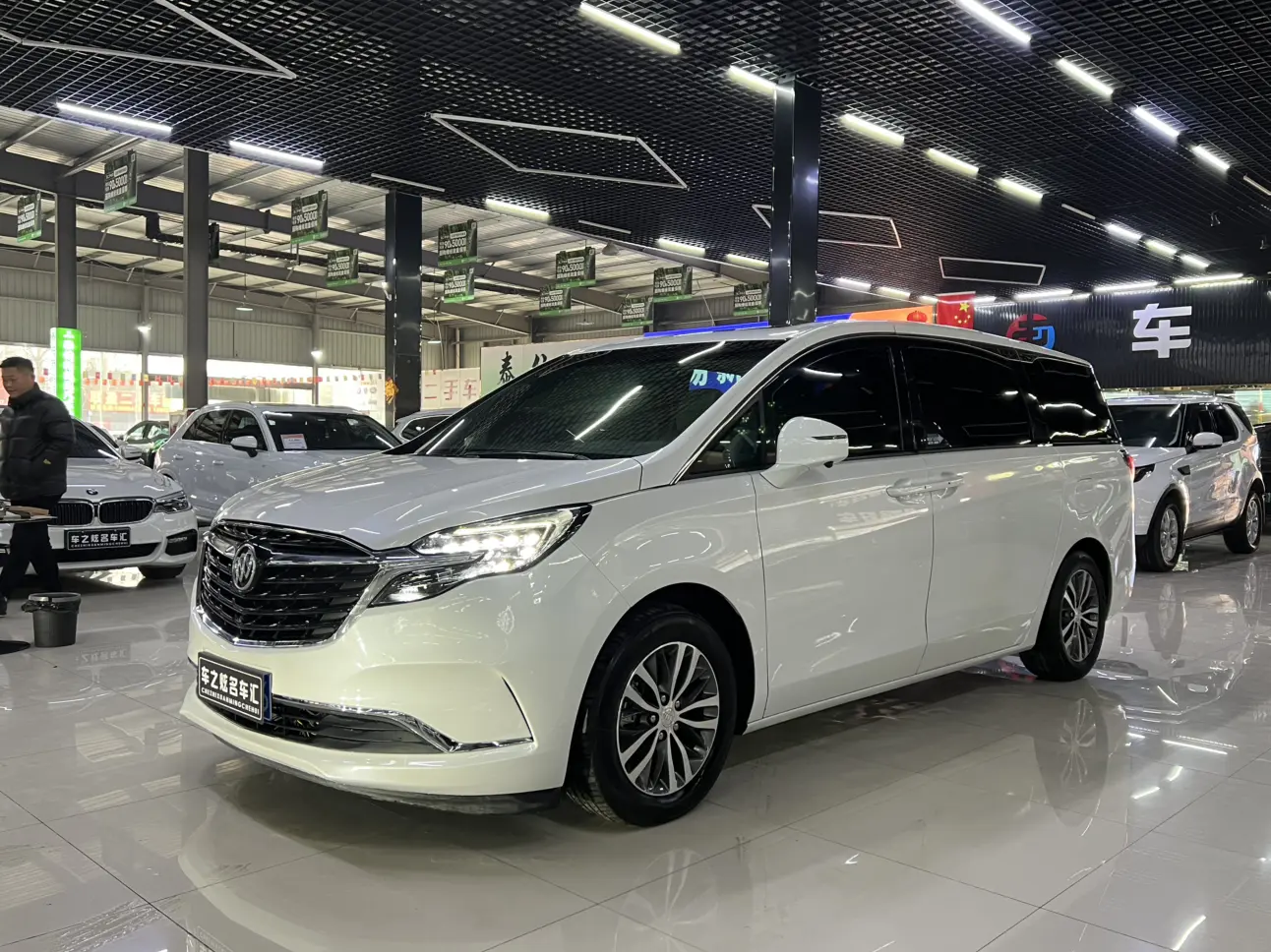 Buick GL8
