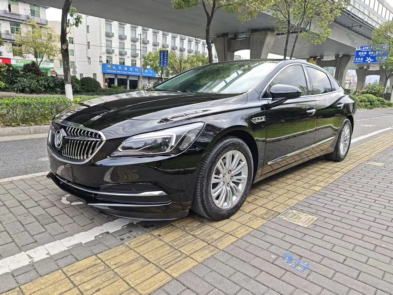 Buick LaCrosse