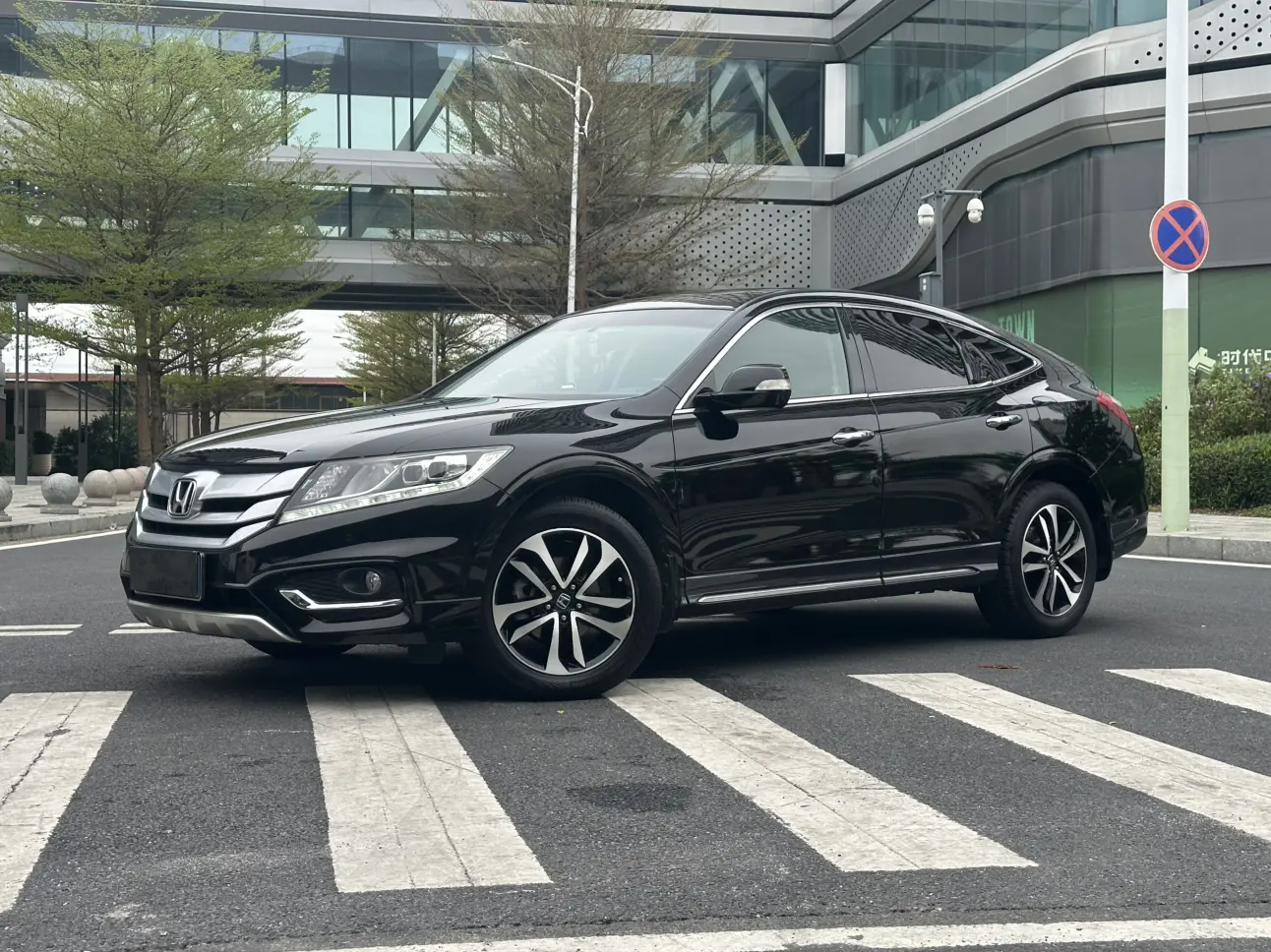 Honda Songs and poems  из Китая