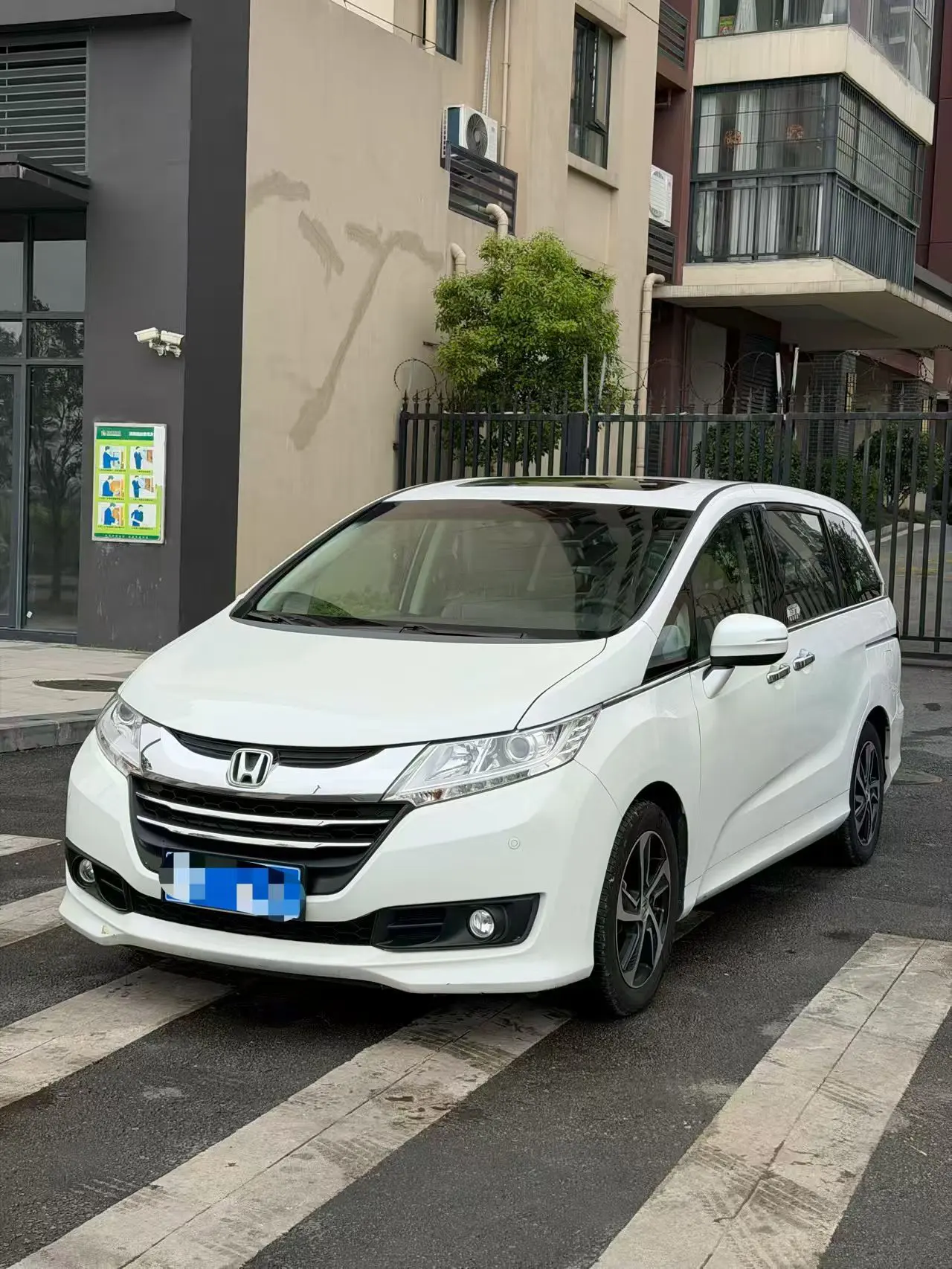 Honda Odyssey  из Китая