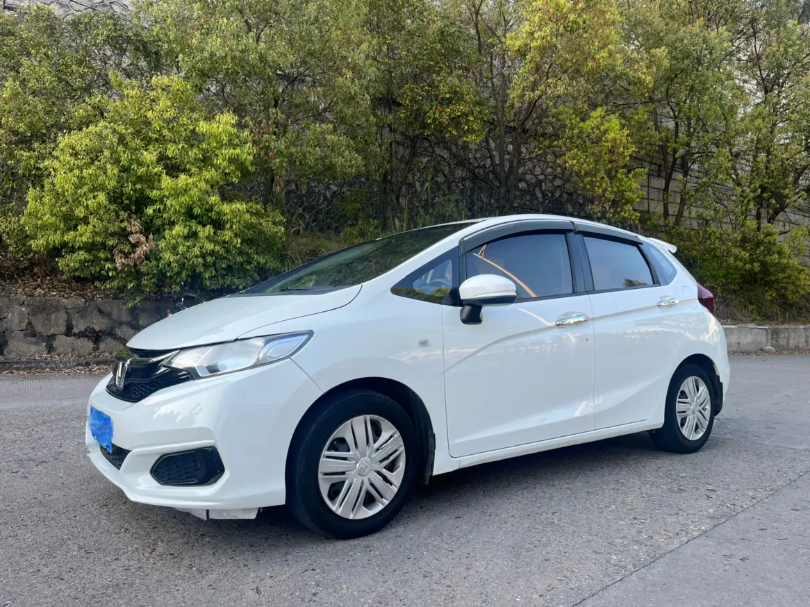 Honda Fit  из Китая