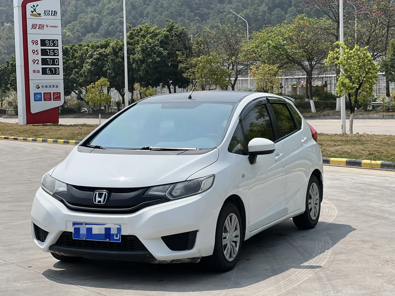 Honda Fit  из Китая