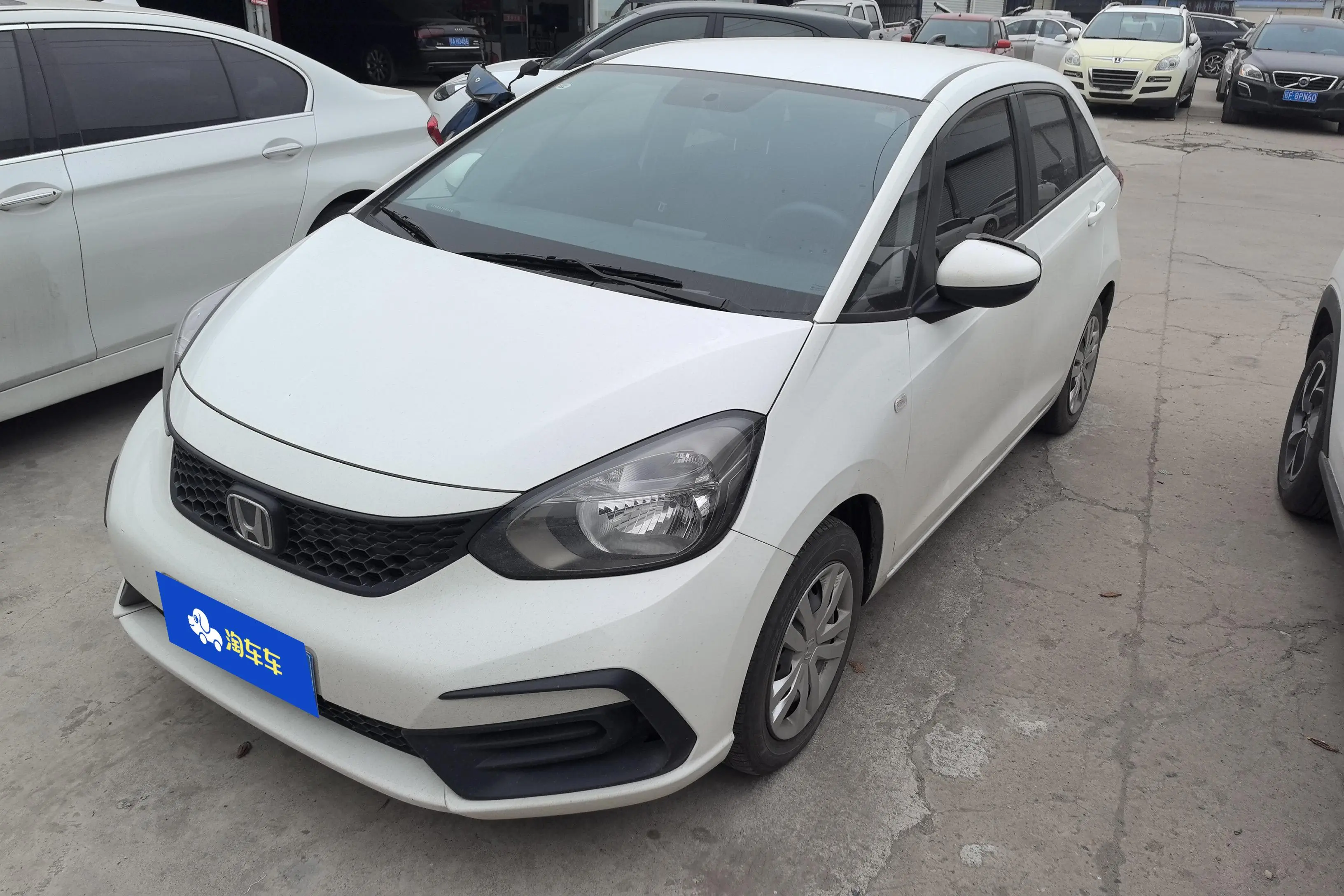 Honda Fit  из Китая