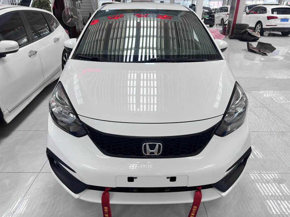 Honda Fit  из Китая