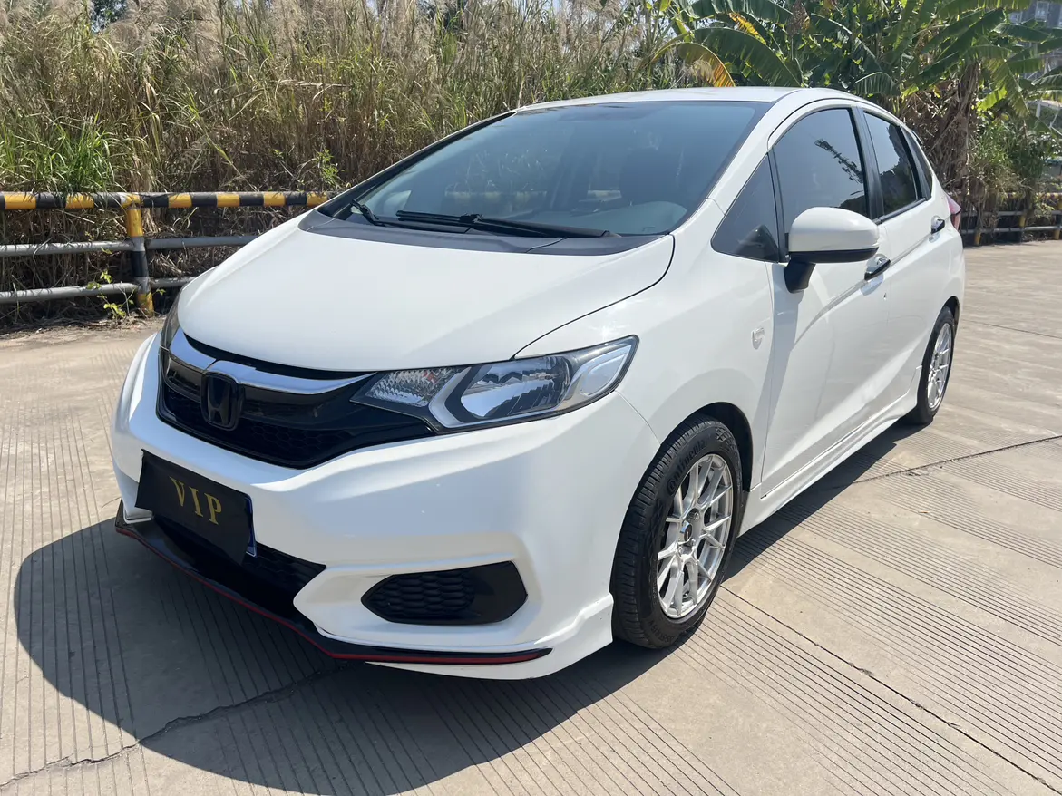 Honda Fit  из Китая