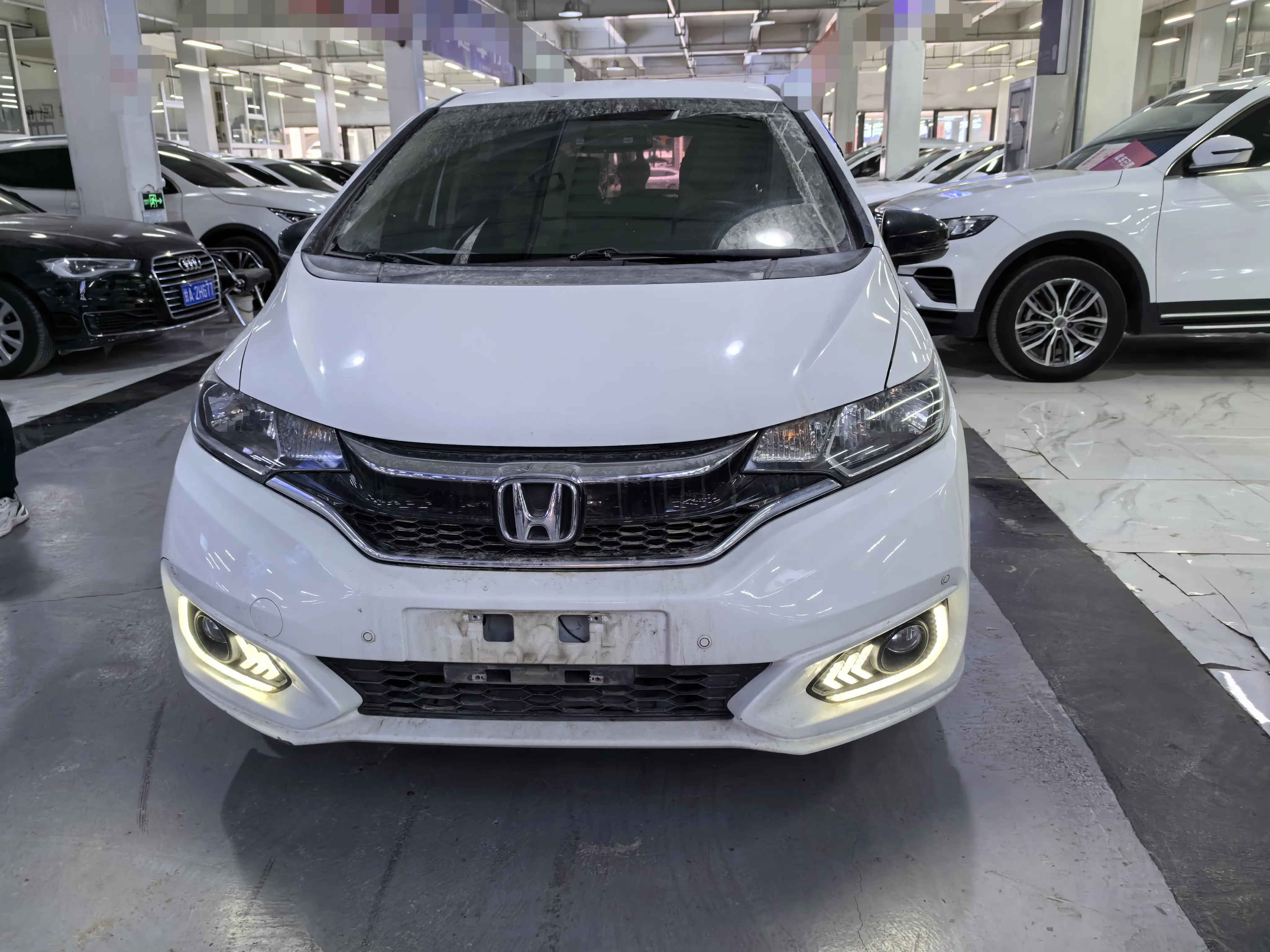 Honda Fit  из Китая