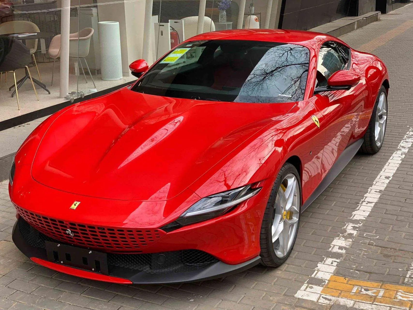 Ferrari Roma