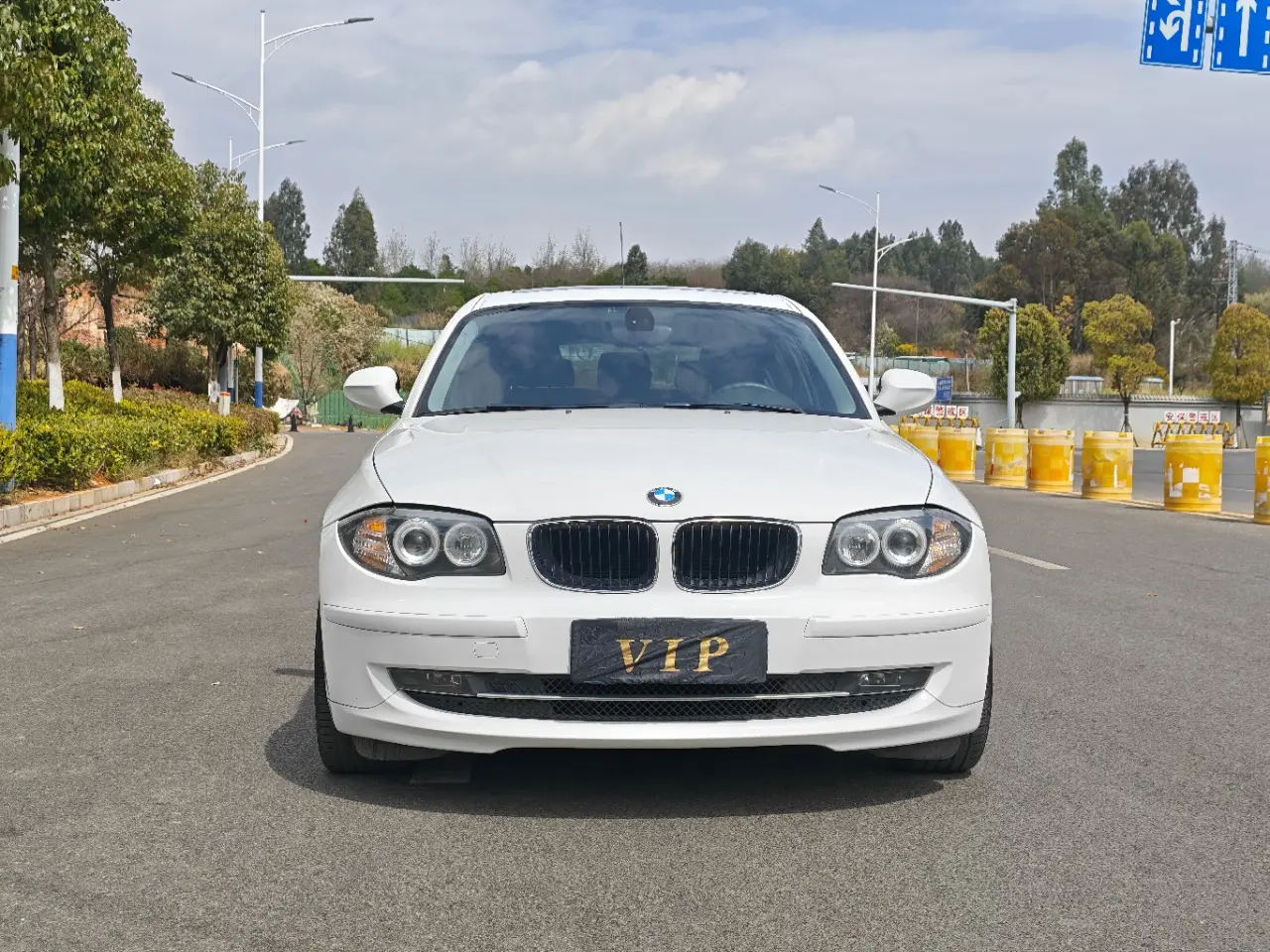 BMW 1 Series  из Китая