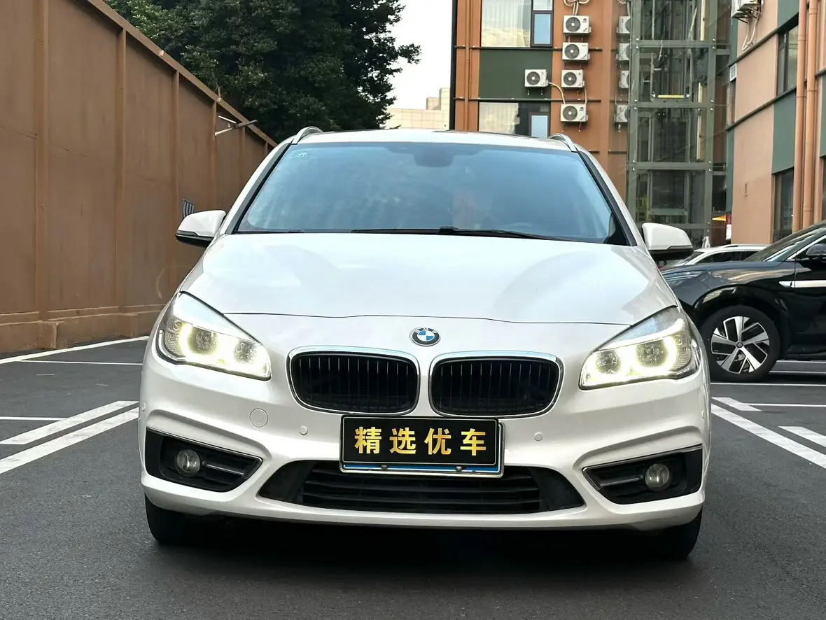 BMW 2 Series Active Tourer  из Китая