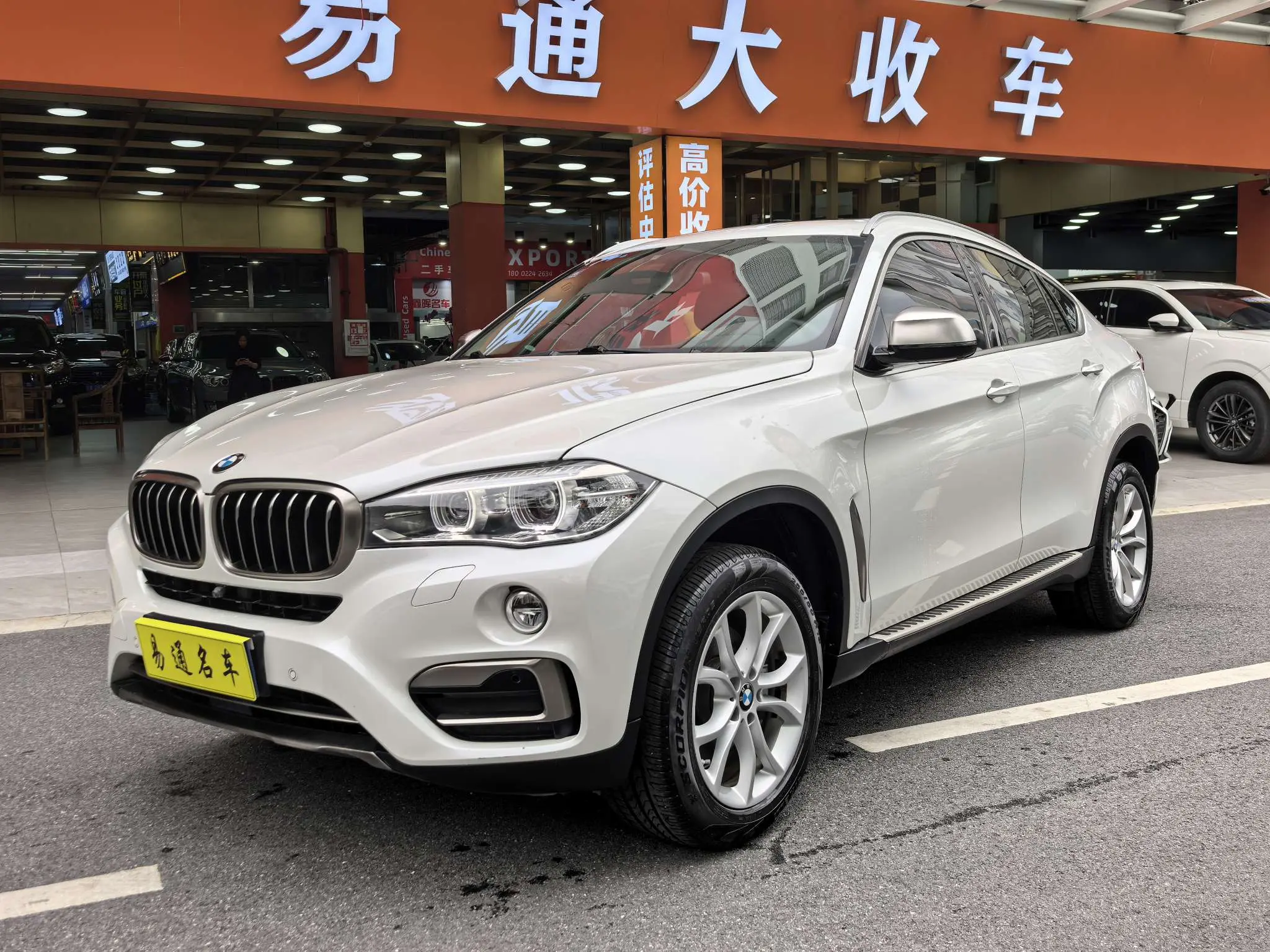 BMW X6  из Китая