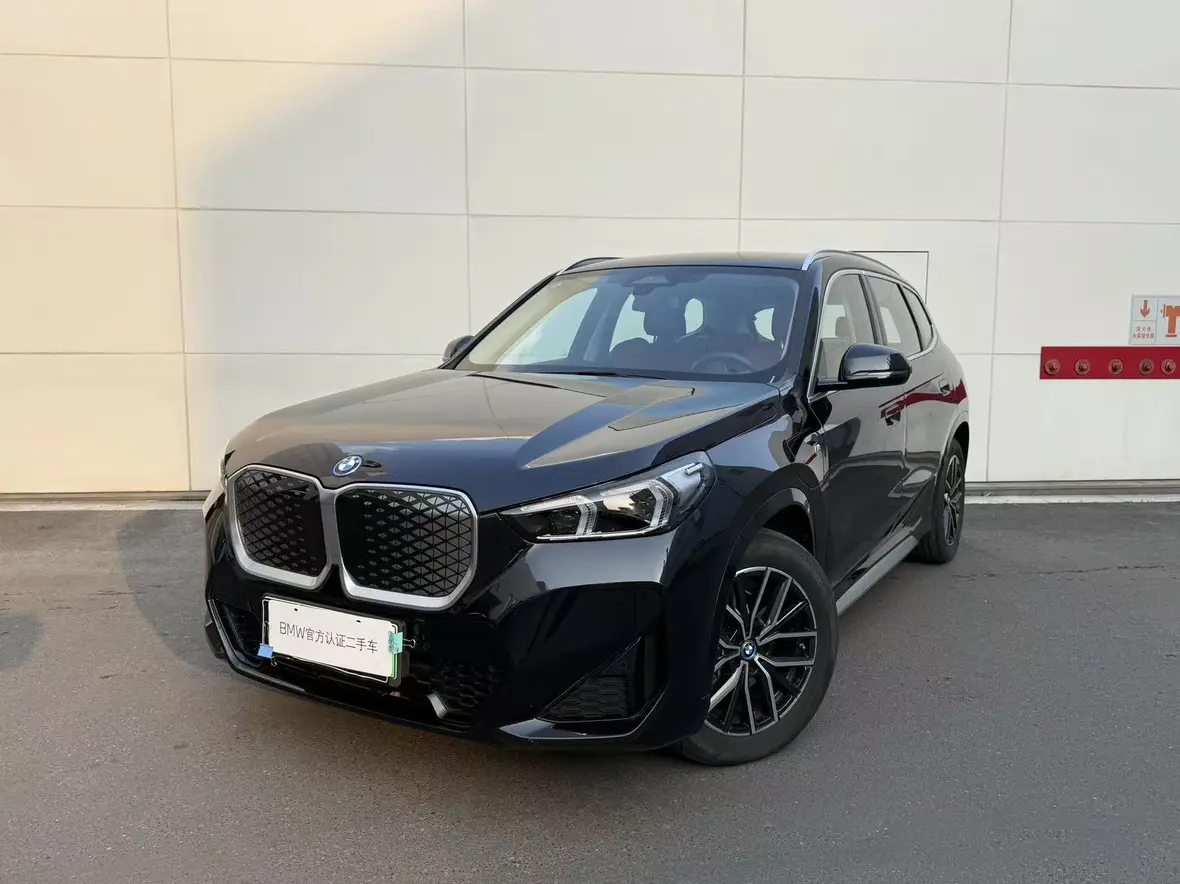 BMW iX1  из Китая
